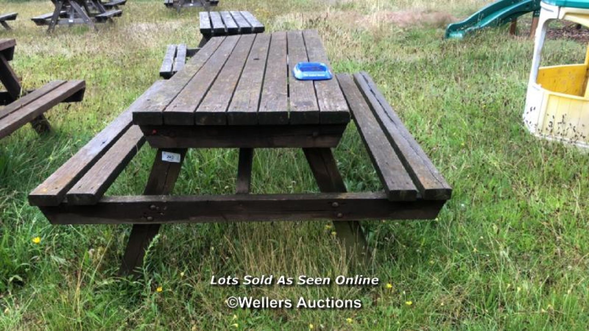 PUB GARDEN PICNIC BENCH, 80CM (H) X 180CM (L) X 150CM (D) / COLLECTION LOCATION: OLD WOKING DISTRICT - Image 2 of 2