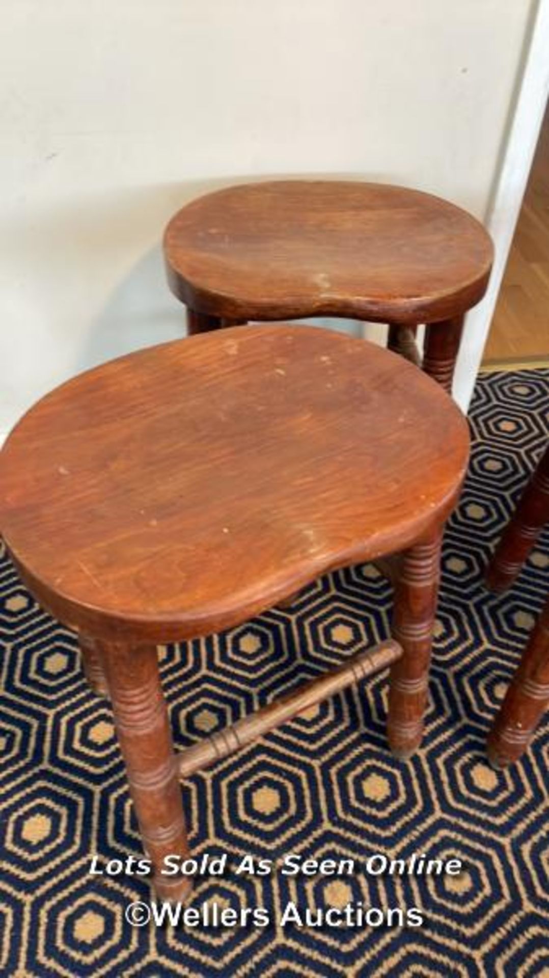 3X WOODEN STOOLS, 53CM (H) / COLLECTION LOCATION: OLD WOKING DISTRICT RECREATION CLUB, 33 - Image 3 of 3