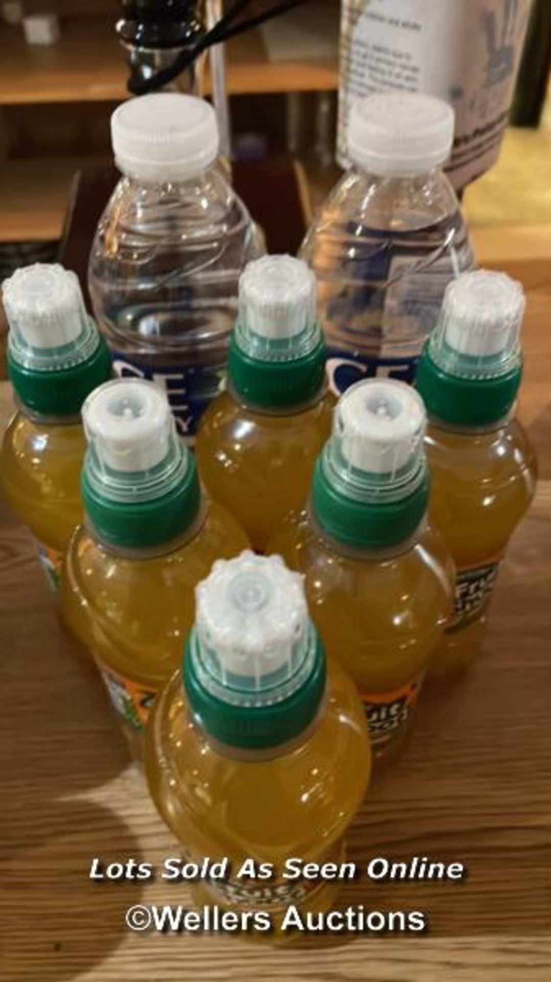 6X ROBINSON'S ORANGE FRUIT SHOOTS AND 2X BOTTLES OF WATER / COLLECTION LOCATION: OLD WOKING DISTRICT - Image 2 of 2