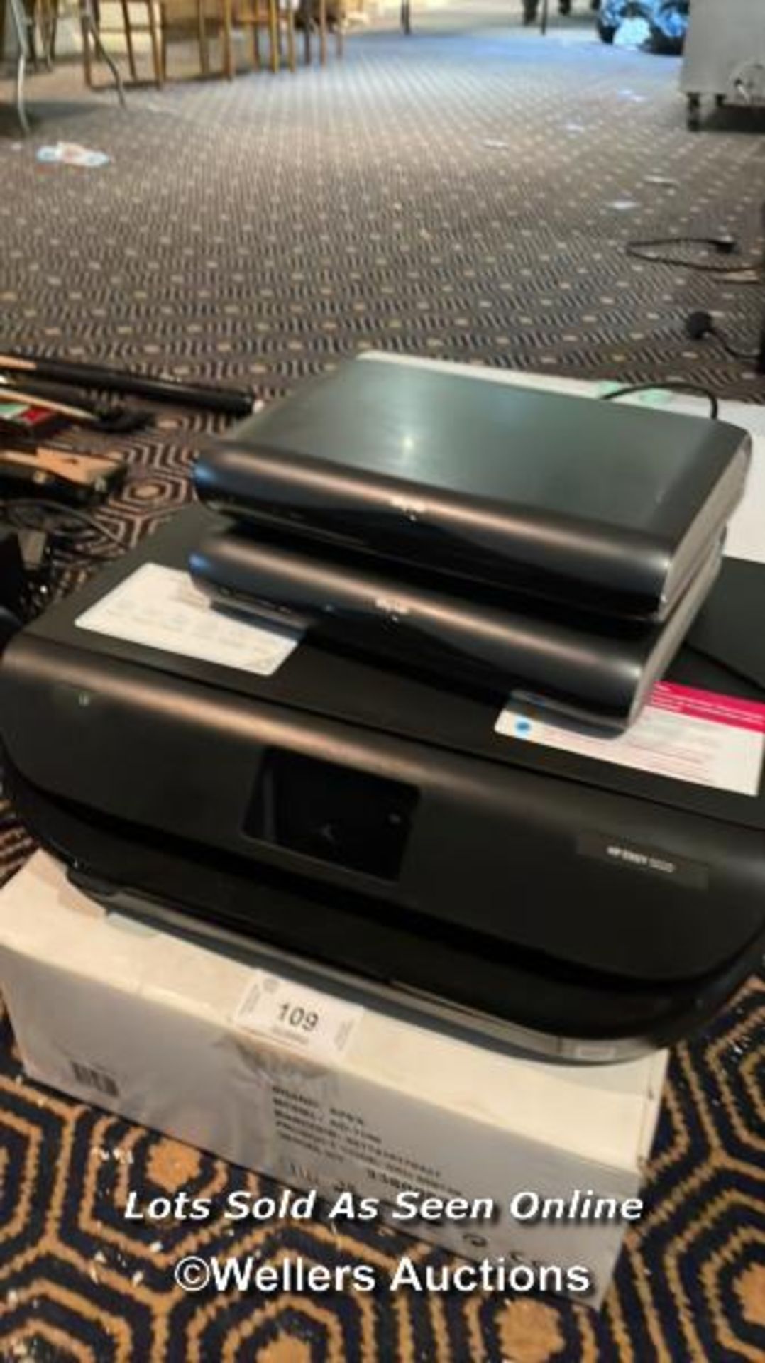HP ENVY 5020 PRINTER, 2X SKY HD BOXES AND APEX DVD PLAYER / COLLECTION LOCATION: OLD WOKING DISTRICT - Bild 2 aus 4