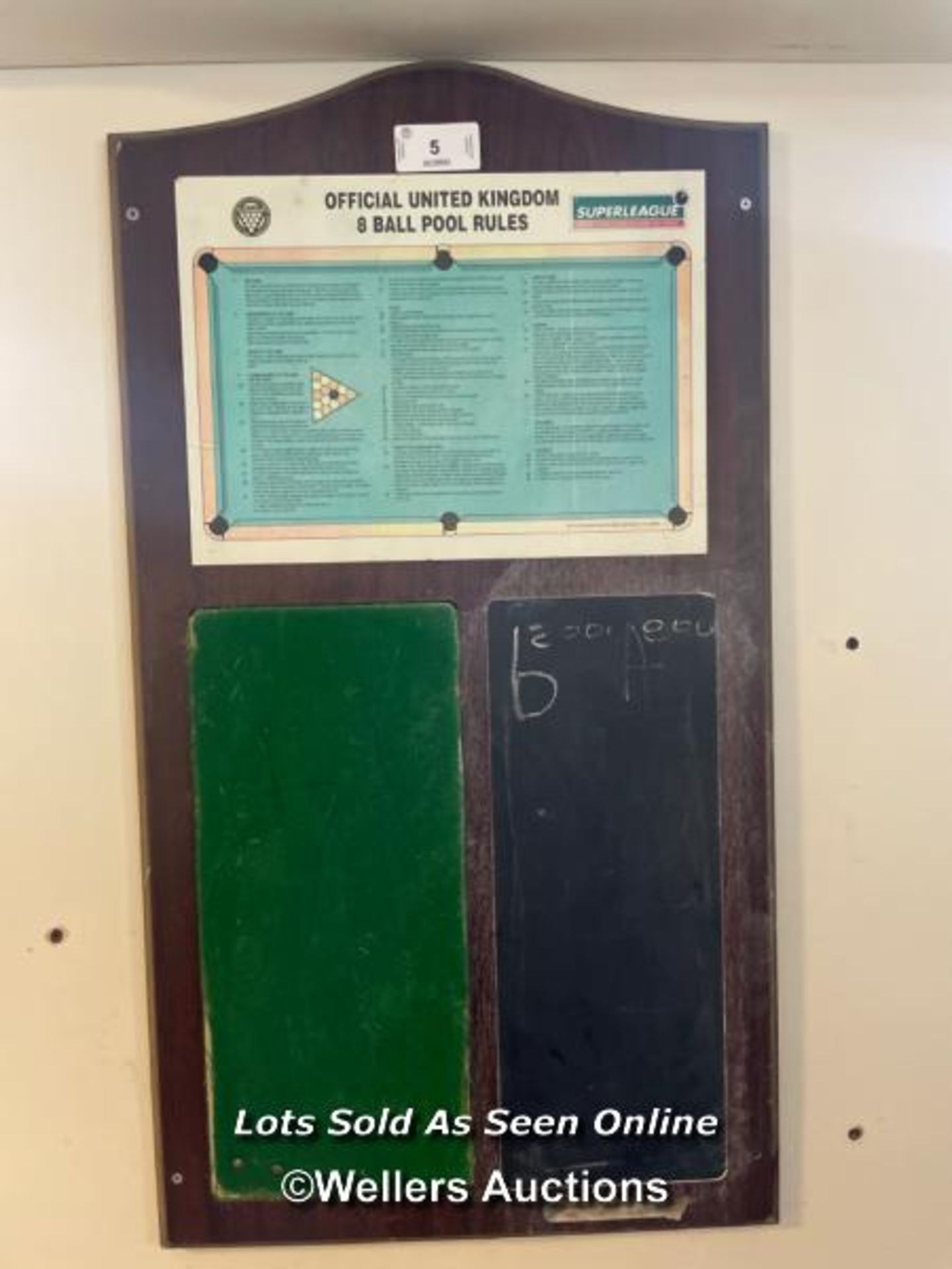 8 POOL BALL SCOREBOARD, 92CM (H) X 50CM (W) / COLLECTION LOCATION: OLD WOKING DISTRICT RECREATION