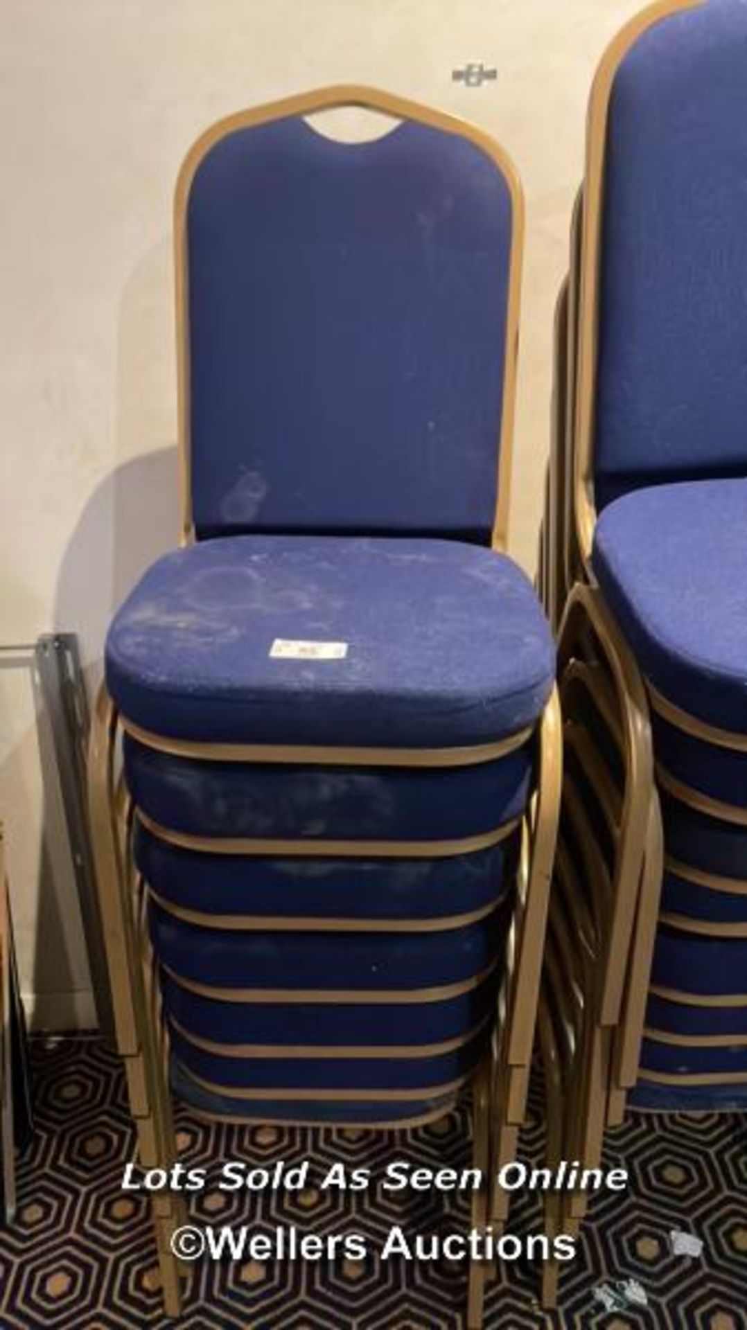 22X STACKABLE CHAIRS WITH CUSHIONED SEAT AND BACK, 92CM (H) X 43CM (W) / COLLECTION LOCATION: OLD - Image 2 of 4