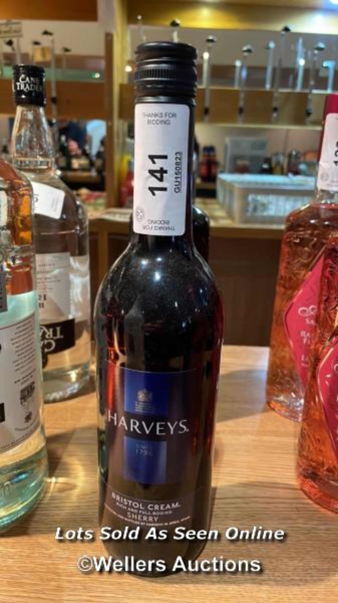 HARVEY'S BRISTOL CREAM SHERRY, 750ML, 17.5% VOL / COLLECTION LOCATION: OLD WOKING DISTRICT