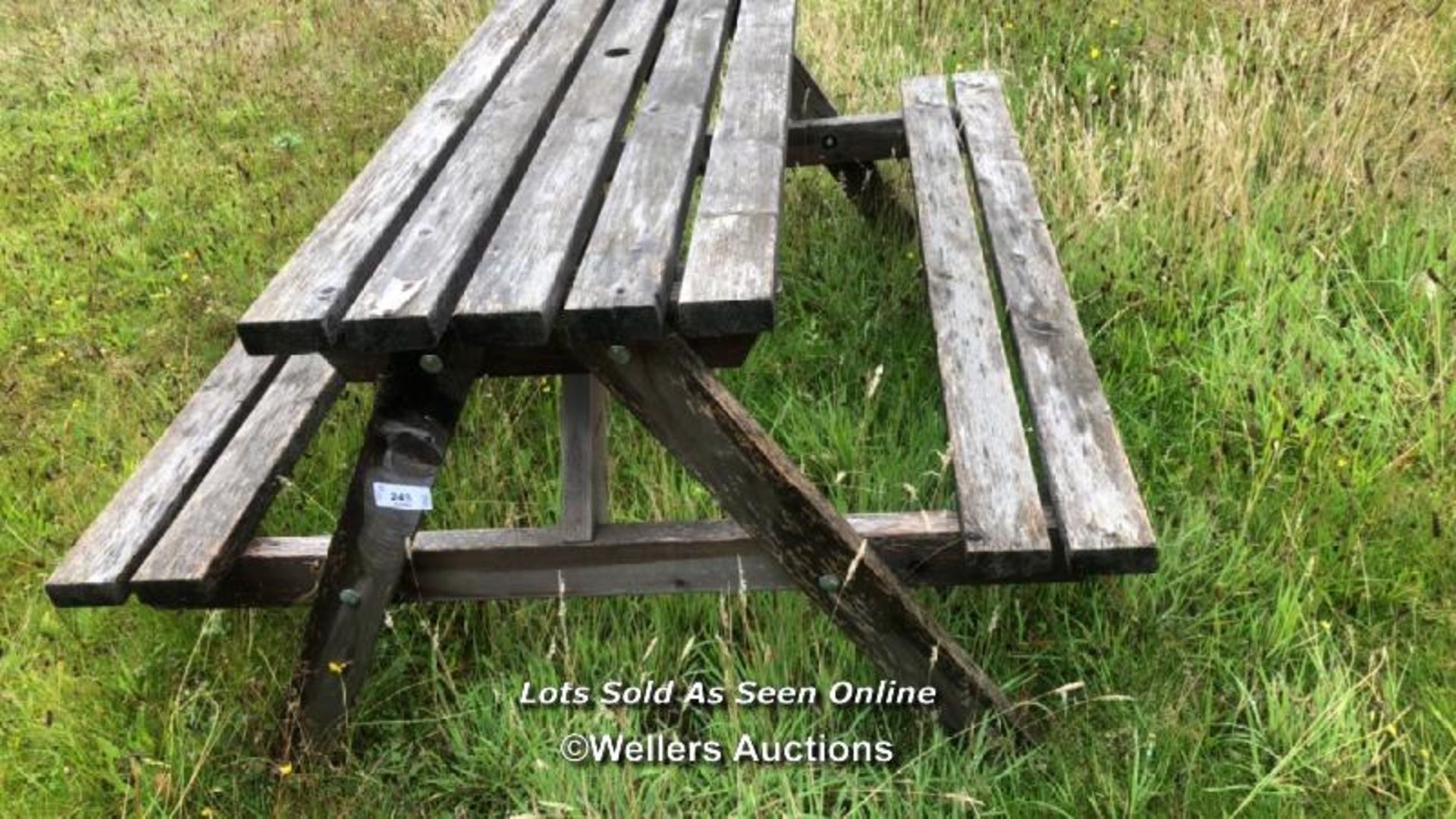 PUB GARDEN PICNIC BENCH, 75CM (H) X 146CM (L) X 127CM (D) / COLLECTION LOCATION: OLD WOKING DISTRICT - Image 2 of 2