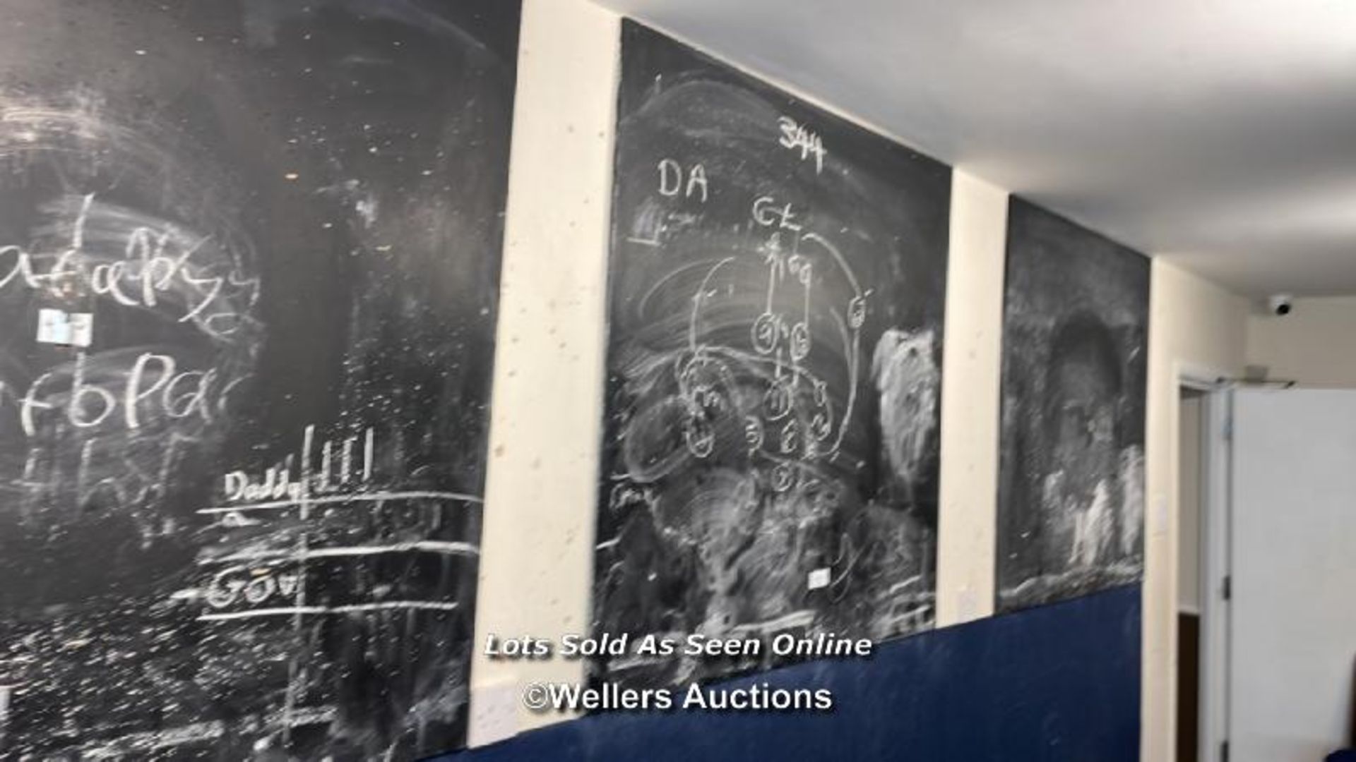 3X BLACKBOARDS, 122CM (W) X 122CM (H), BUYER TO REMOVE / COLLECTION LOCATION: OLD WOKING DISTRICT - Image 3 of 3