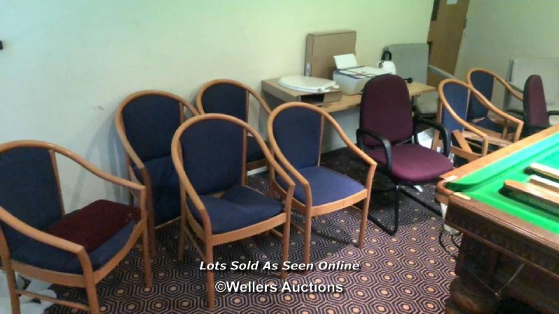 ASSORTED JOB LOT OF AS FOUND CHAIRS, KETTLE, TOILET SEAT, HP DESKJET 2630 PRINTER AND DESK, BUYER