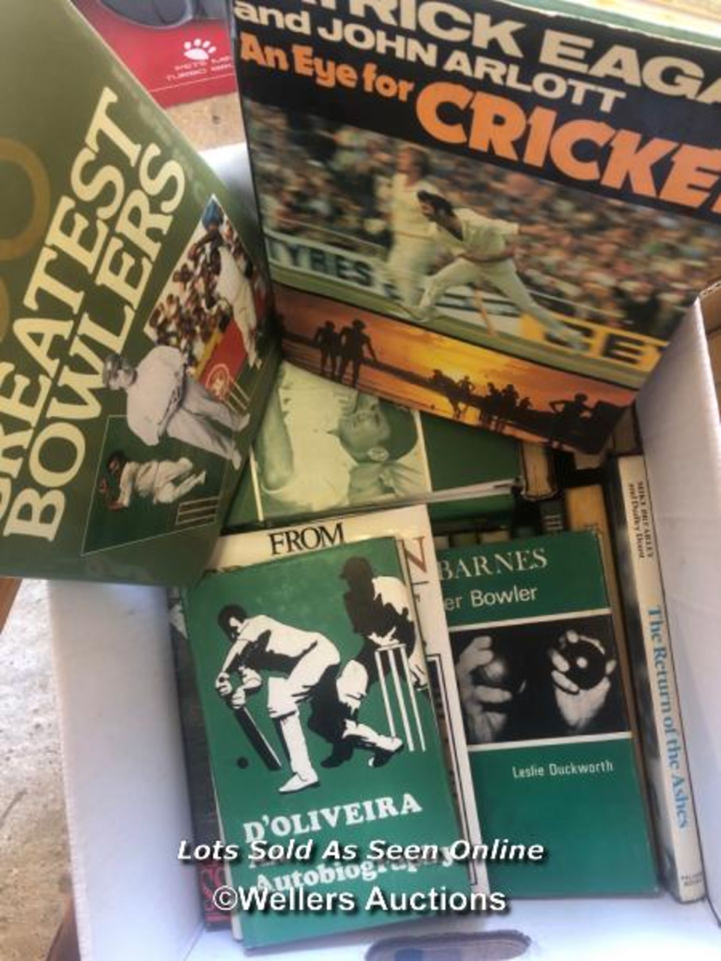 COLLECTION OF HARDBACK BOOKS, MAINLY CRICKET