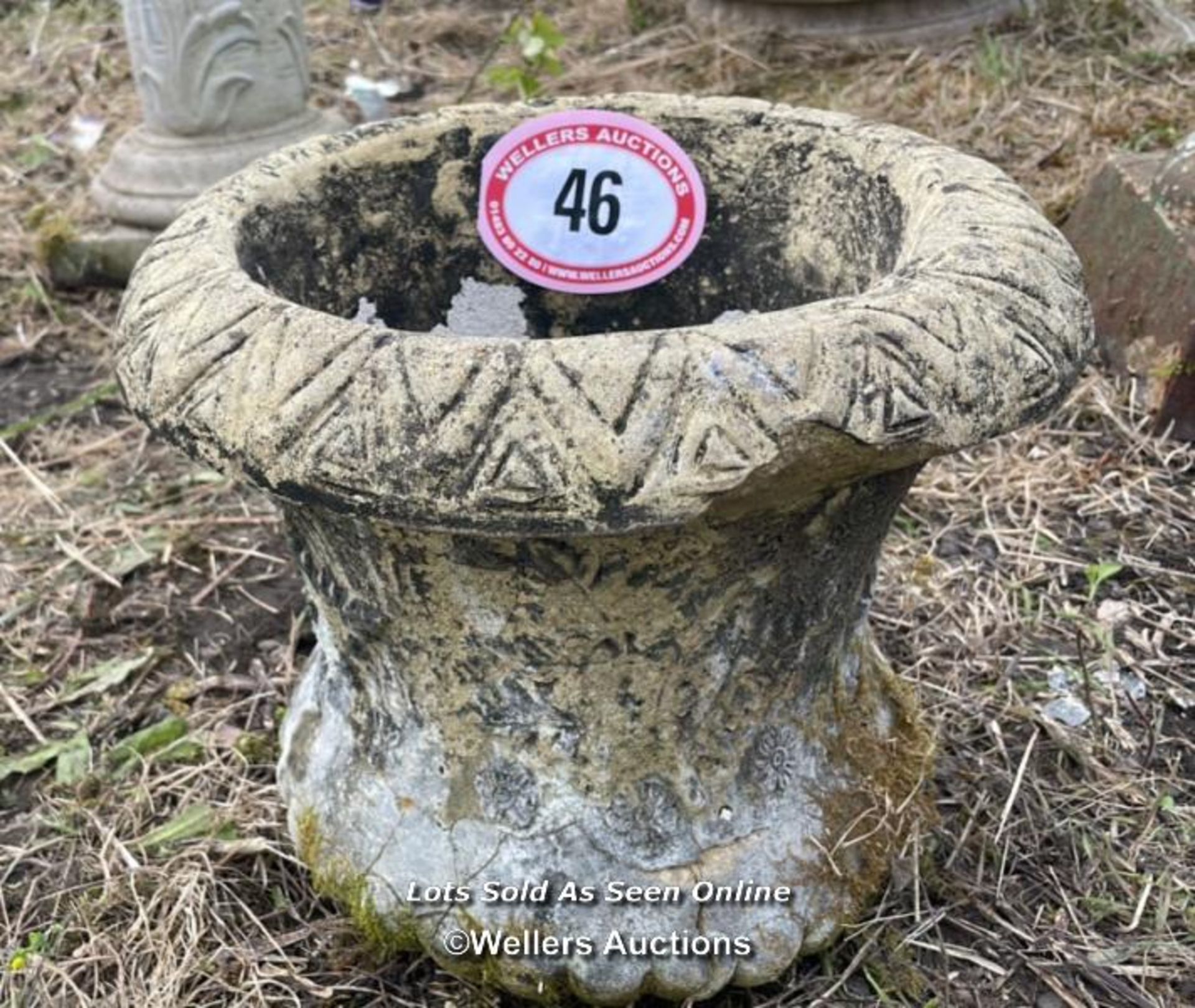 *RECONSTITUTED STONE CIRCULAR PLANTER, 31CM (H) X 35CM (DIA) / COLLECTION LOCATION: ALBOURNE (