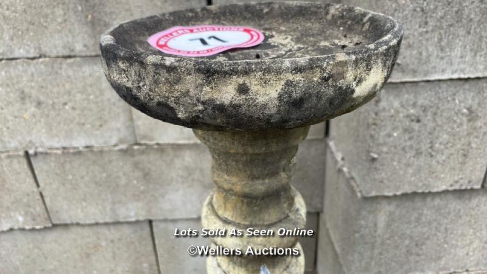 *TALL RECONSTITUTED STONE CANDLE STICK HOLDER OR PLANT STAND, 126CM (H) X BASE 22CM (W) / COLLECTION - Image 3 of 4