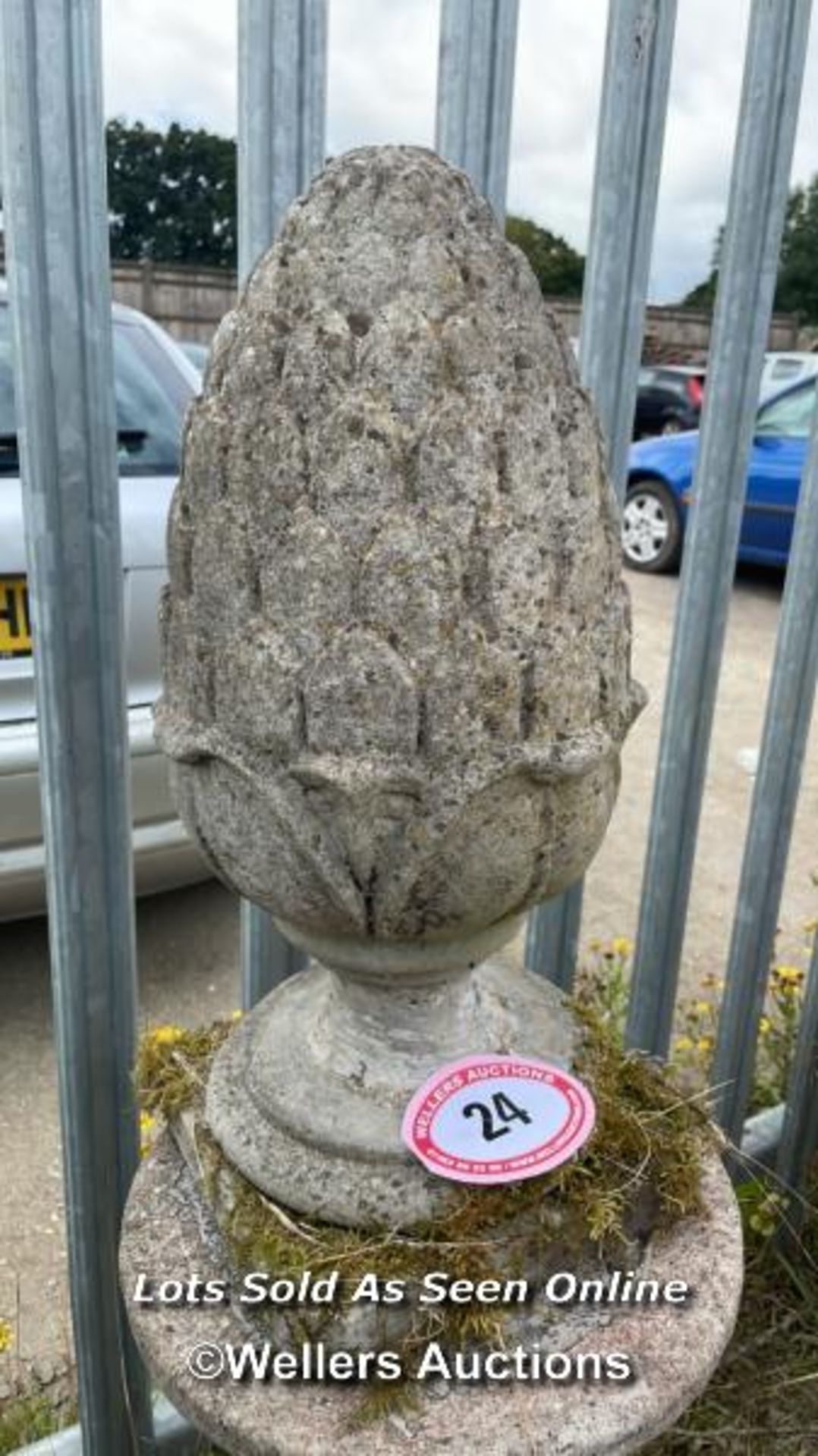 *RECONSTITUTED STONE FINIAL, 55CM (H) / COLLECTION LOCATION: ALBOURNE (BN6), FULL ADDRESS AND CONTAC