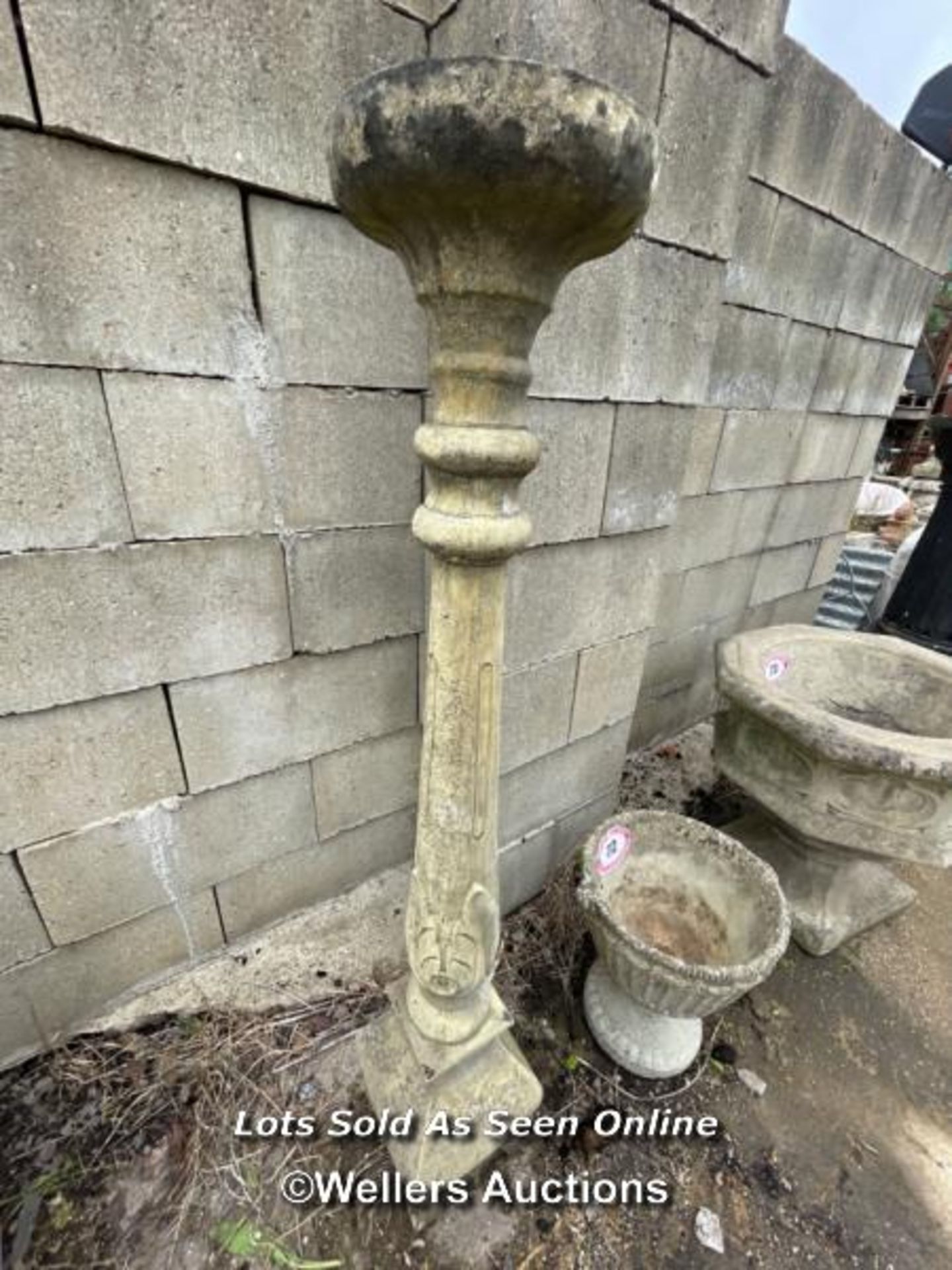 *TALL RECONSTITUTED STONE CANDLE STICK HOLDER OR PLANT STAND, 126CM (H) X BASE 22CM (W) / COLLECTION - Image 2 of 4