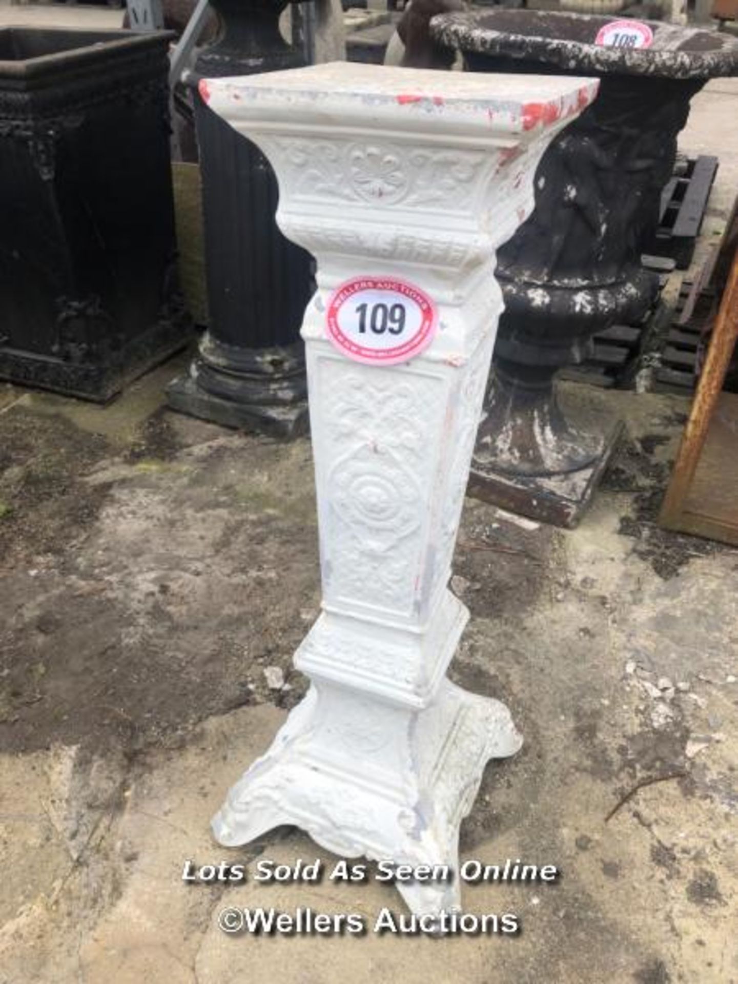 *METAL PAINTED PLINTH, 90CM (H) X 36CM (W) X 36CM (D) / COLLECTION LOCATION: ALBOURNE (BN6), FULL