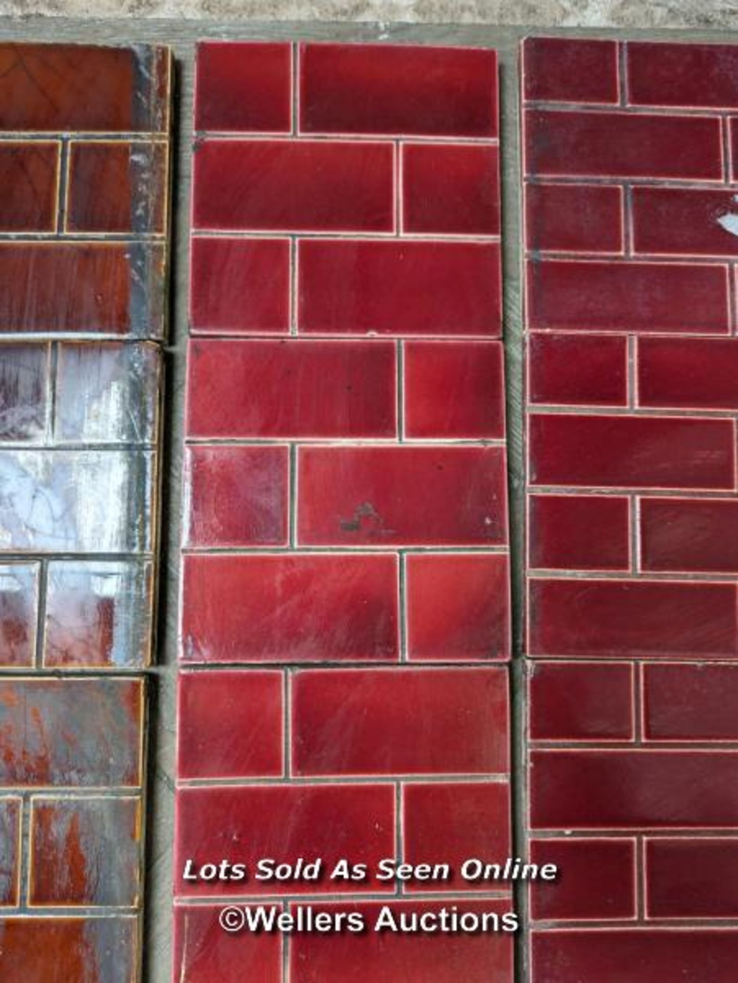 Mixed batch of 22 red/brown Edwardian brick fireplace or hearth tiles. 6" x 6" - Image 3 of 6