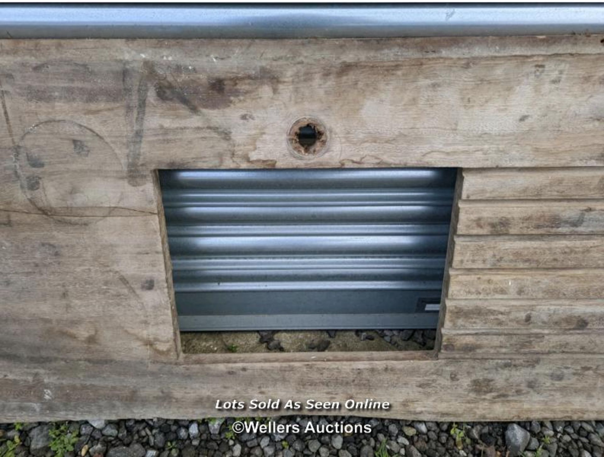 Teak worktop with sink cut out. 204cm long. Depth 48cm to 52cm. Thickness 2.7cm. Length to sink hole - Image 3 of 5