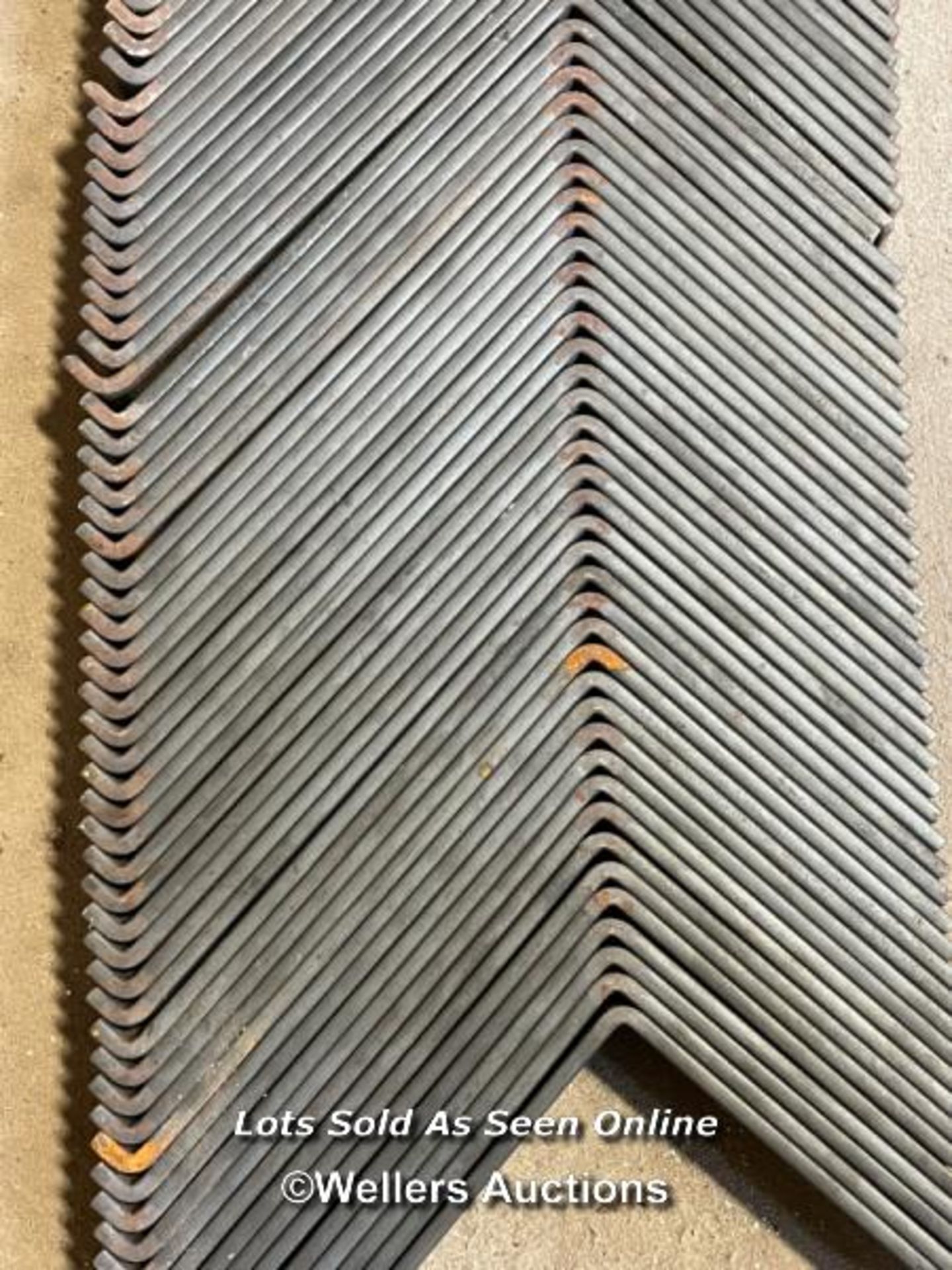 50 metal shelf brackets. 23cm x 15.5cm x 4cm for scaffold boards or other shelving