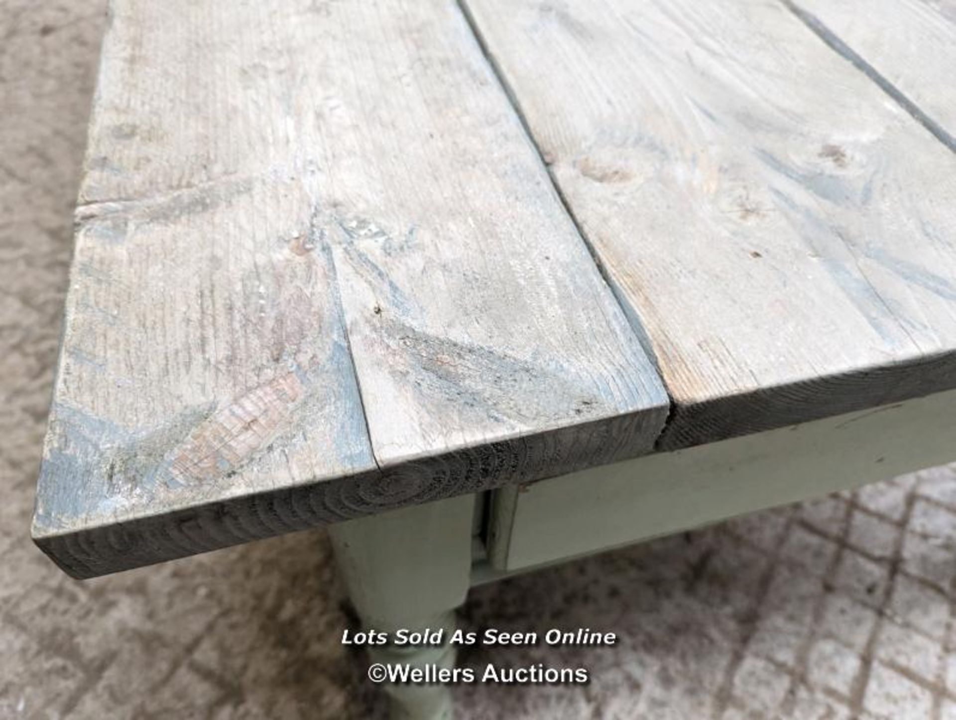 Pine dining table. Compact 6 to 8 seats design. Painted base with green paint. Some paint failure. - Image 5 of 7