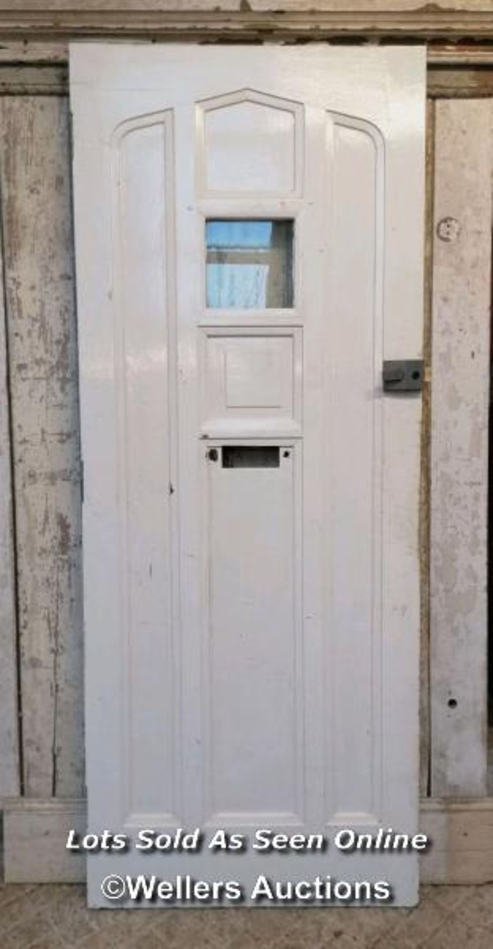 Painted oak door C1930. cottage style Arts and Crafts. Size 80.6cm x 203cm x 4.5cm thick. - Image 2 of 3