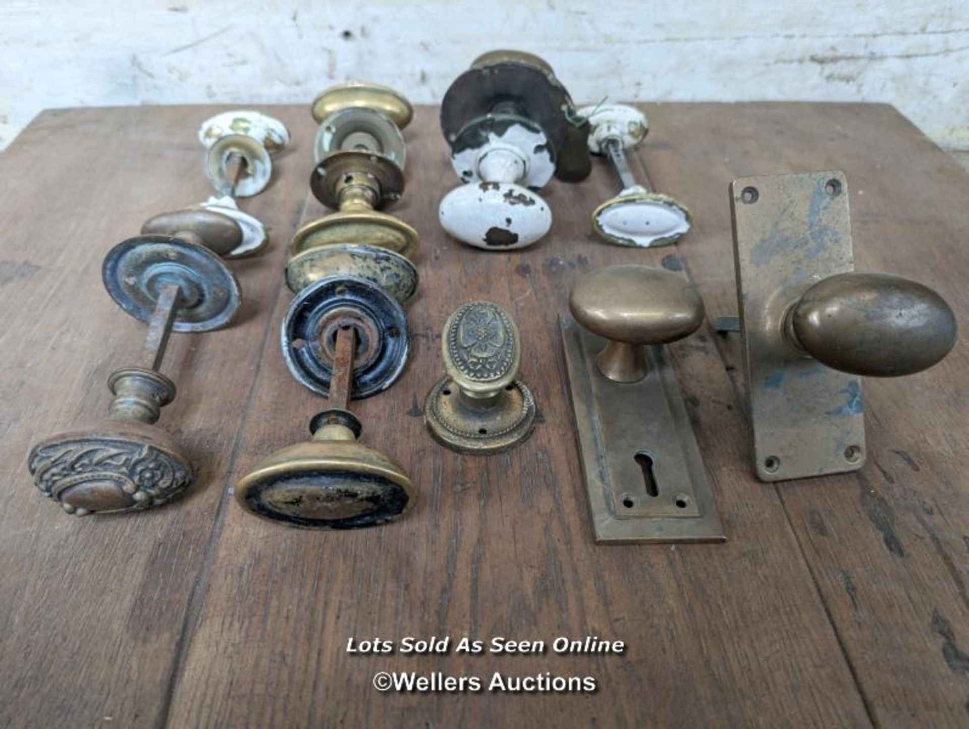 7 pairs of brass oval door handles for restoration - Bild 2 aus 5