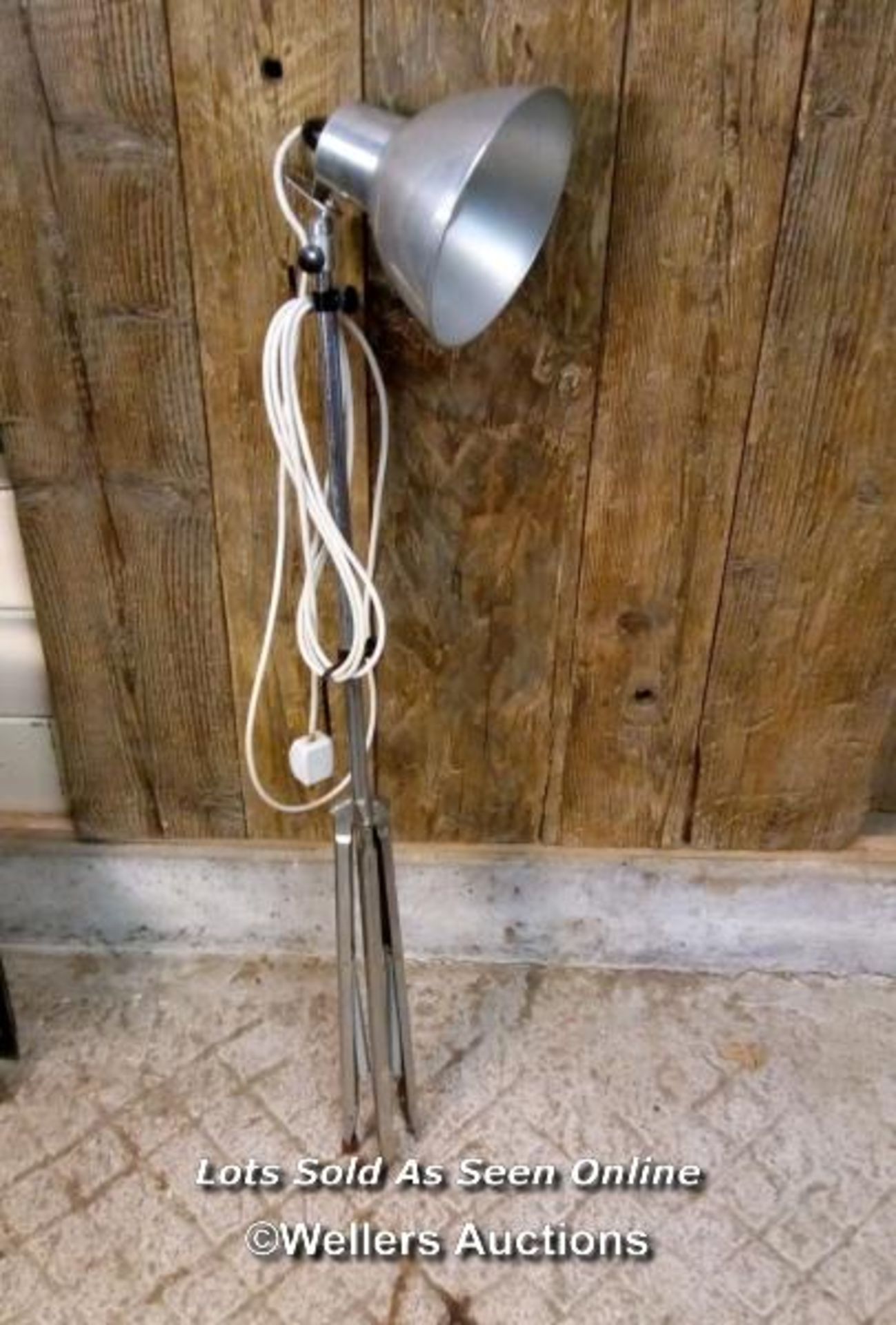 1950's standing lamp. Aluminium. Works but untested. Will need pat testing. Adjustable. 193cm max - Image 4 of 4