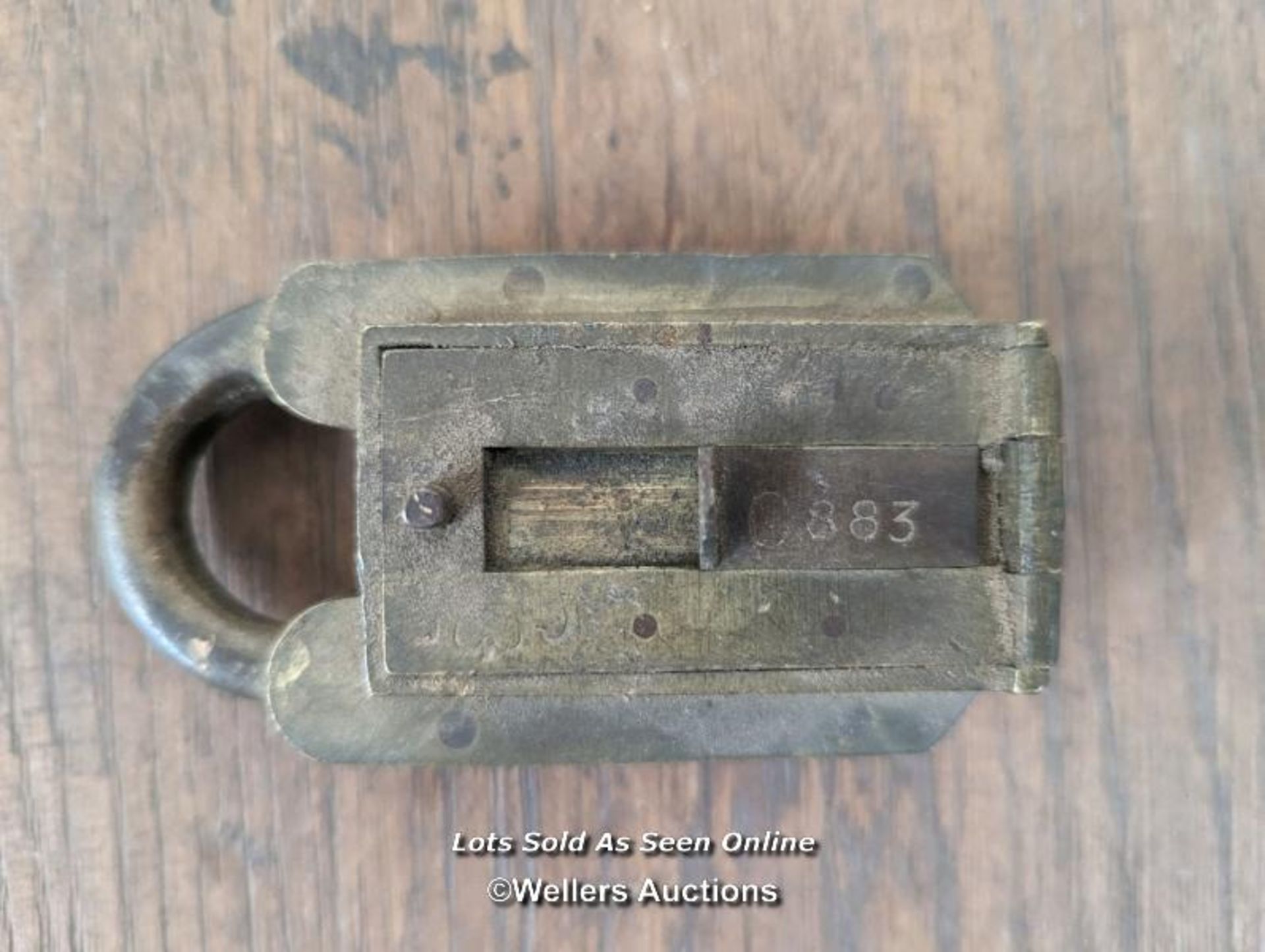 A customs and excise padlock for restoration with number, crown mark and batch 15 matching - Bild 5 aus 6