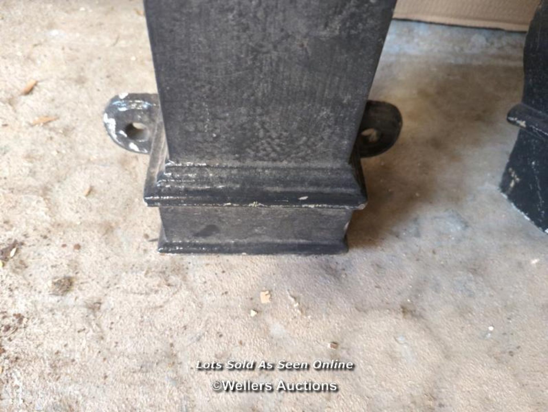 Square cast iron guttering and hopper 4" x 3" internal section. - Image 4 of 6