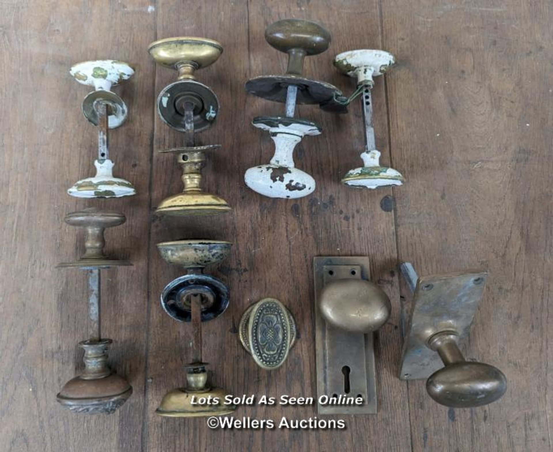 7 pairs of brass oval door handles for restoration