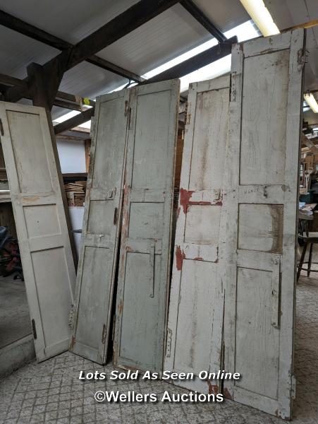 Pair of tall Georgian pine shutters or door for restoration. 114cm x 232cm x 3.5cm - Bild 6 aus 6
