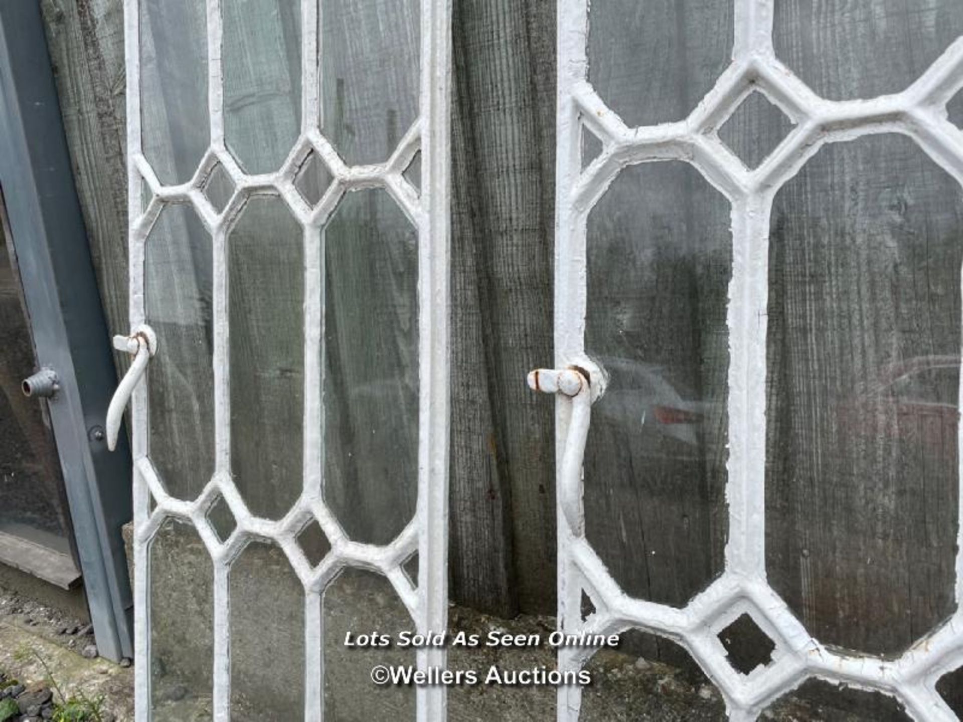 3 cast iron windows for restoration. Circa 1870 from Canning works Finchdean. 46cm by 113cm each. - Image 2 of 6