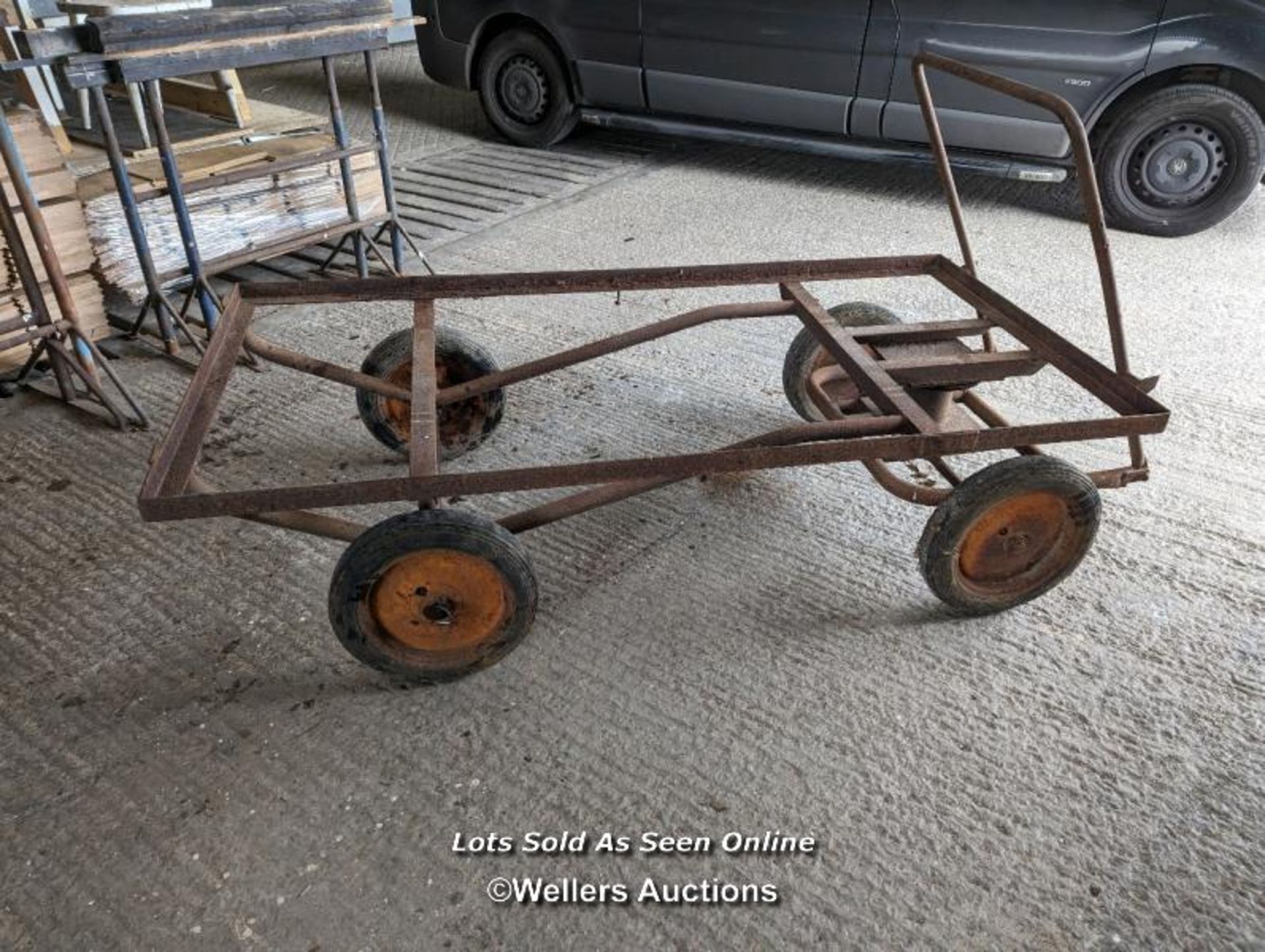 Vintage trolley on wheels with solid rubber tyres. All wheels turning, front axle. Angle iron - Image 3 of 6