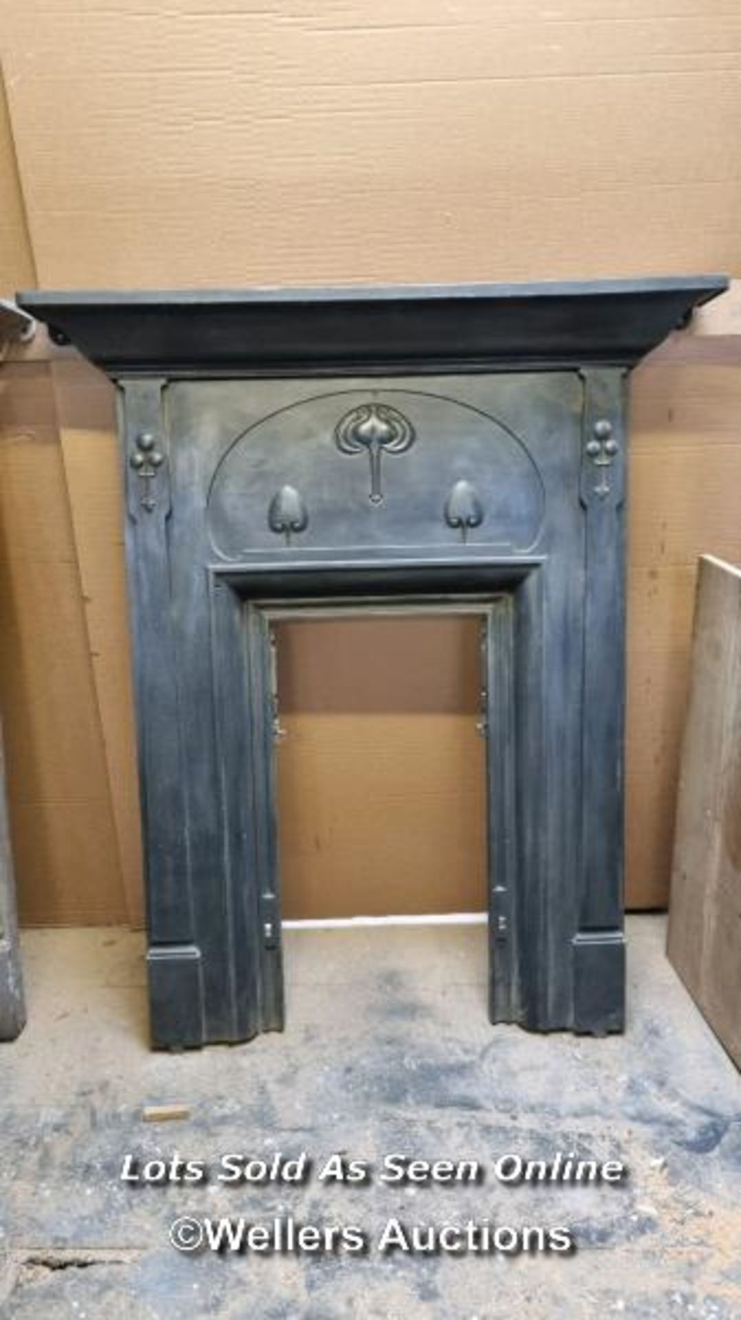 A pair of cast iron fire fronts. Rare design, Arts and Crafts, dated 1906 with Reg Date stamp on - Image 2 of 6