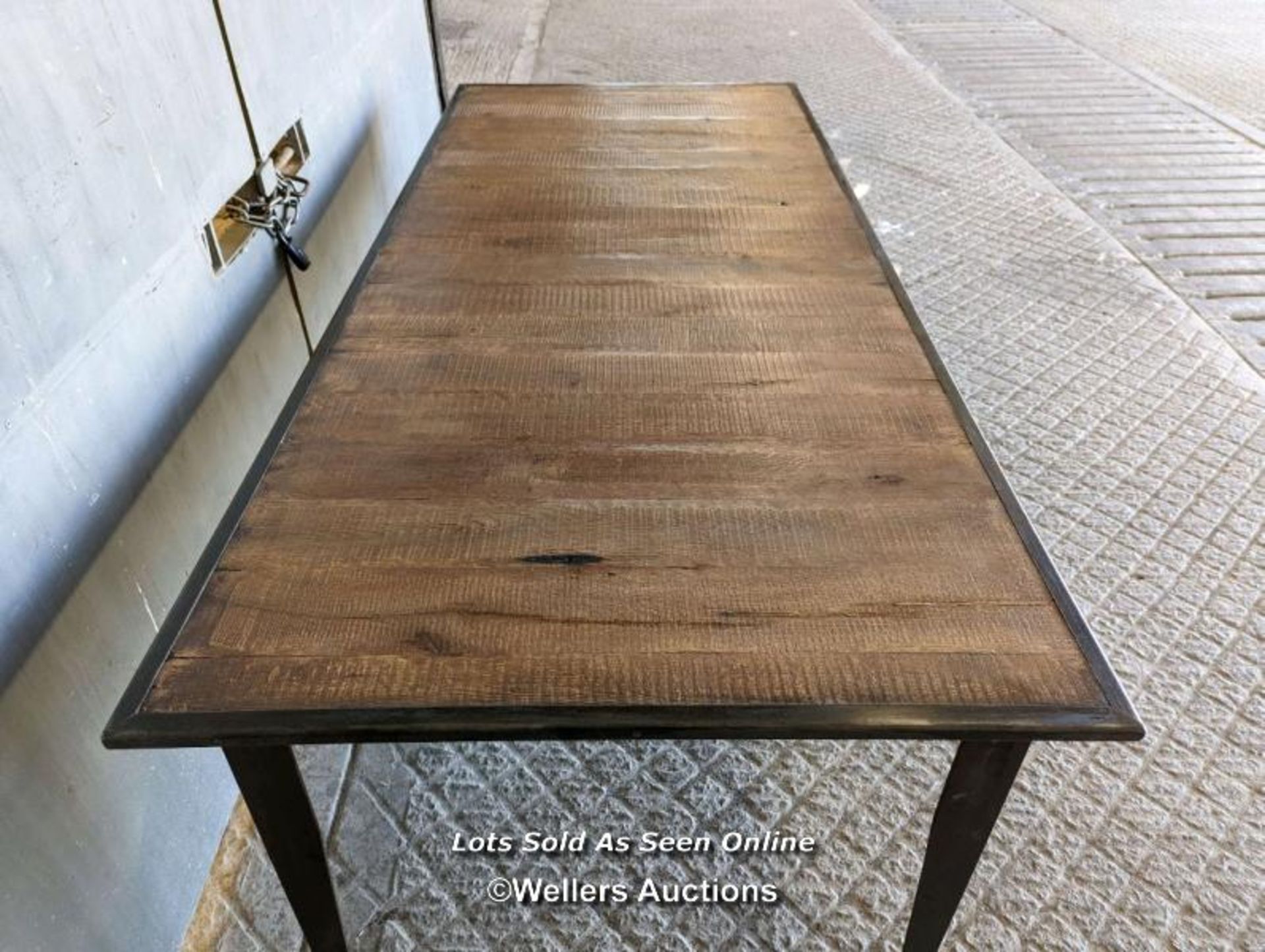 Oak and metal dining table. Reclaimed oak planks bordered in steel. Steel legs. 8 to 10 seater. - Image 3 of 6