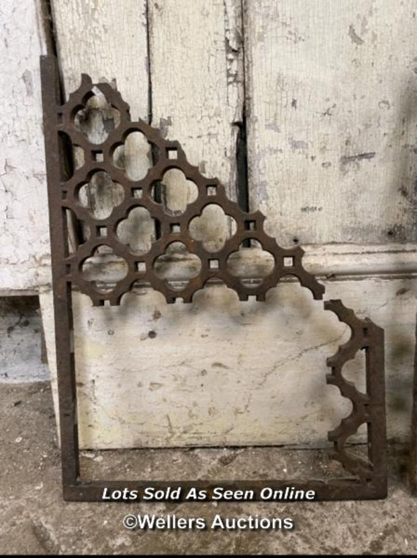 Cast iron church grill and cruciform candle holder. Both with missing parts. Grill is 45cm x 93cm - Image 4 of 6