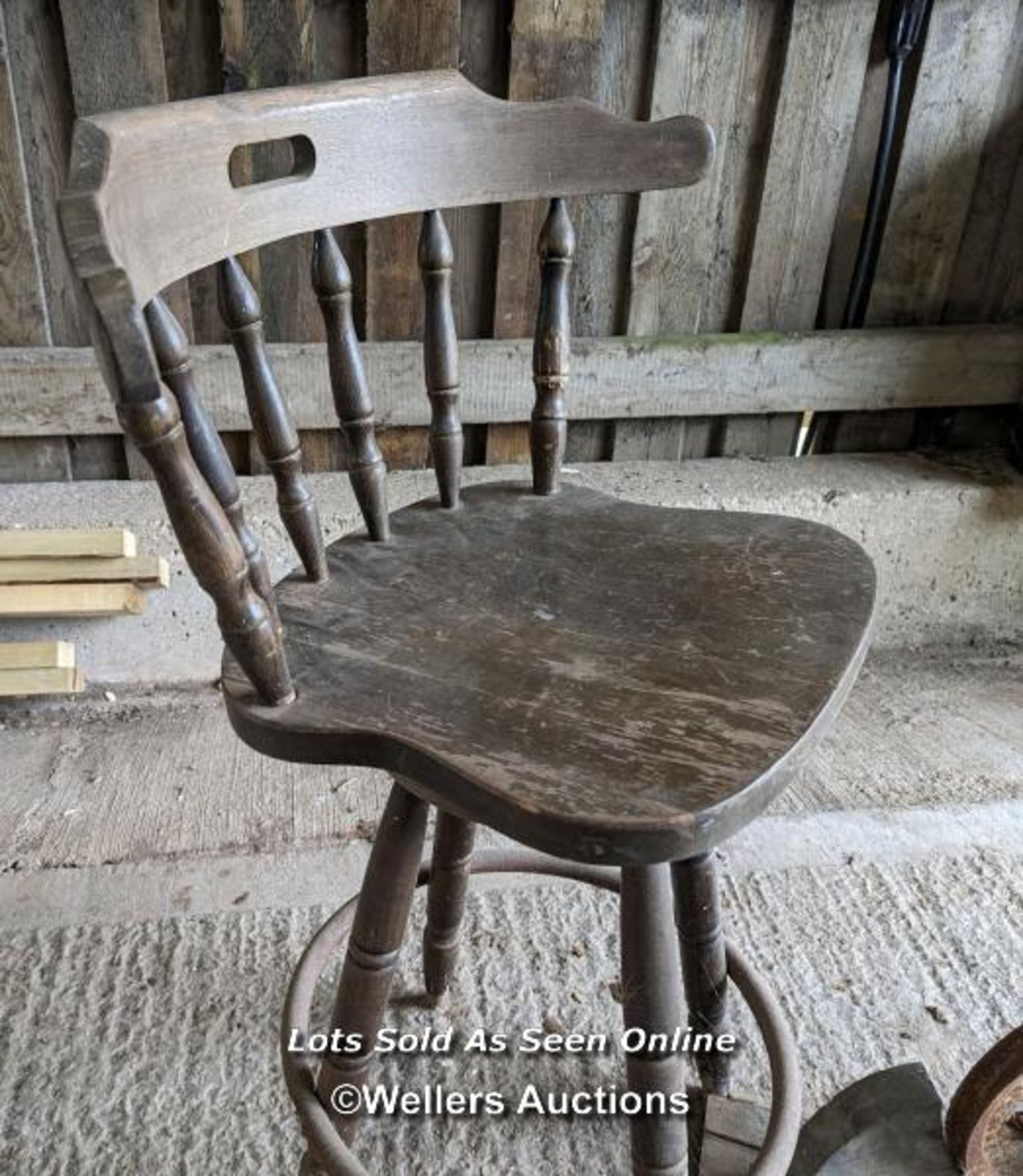 Hardwood stool with swivel chair seat plus cast iron pulley wheel (29cm diameter) and mechanism - Image 3 of 5