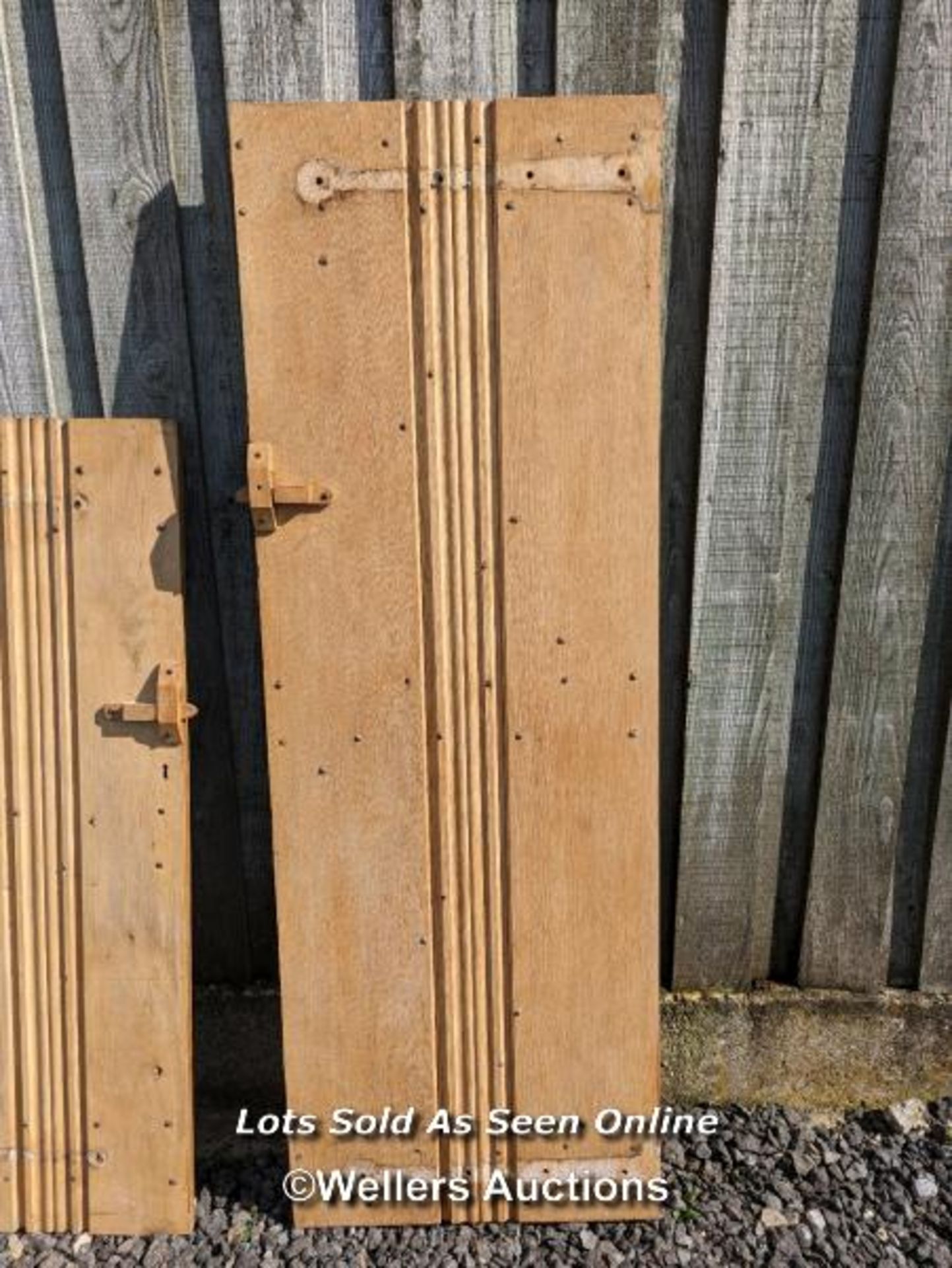 2 arts and crafts oak solid oak plank doors. 60cm x 171cm and 75cm x 130cm - Image 2 of 6