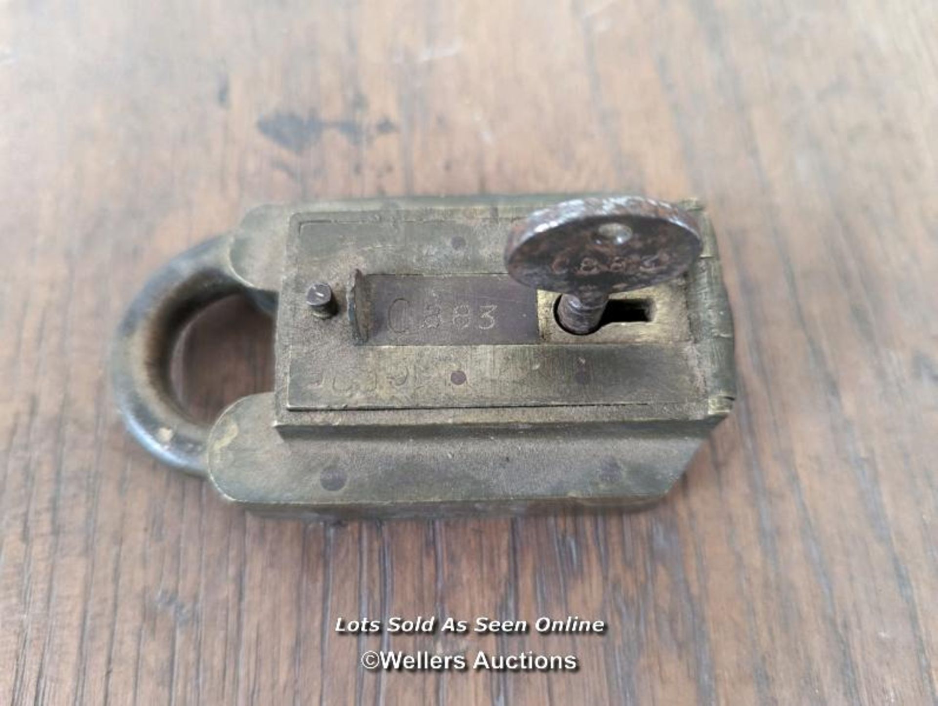 A customs and excise padlock for restoration with number, crown mark and batch 15 matching - Bild 3 aus 6