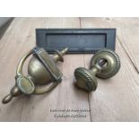 Set of front door brass door furniture. Letterplate 25.5cm x 8cm. Reeded door pull. Urn door knocker
