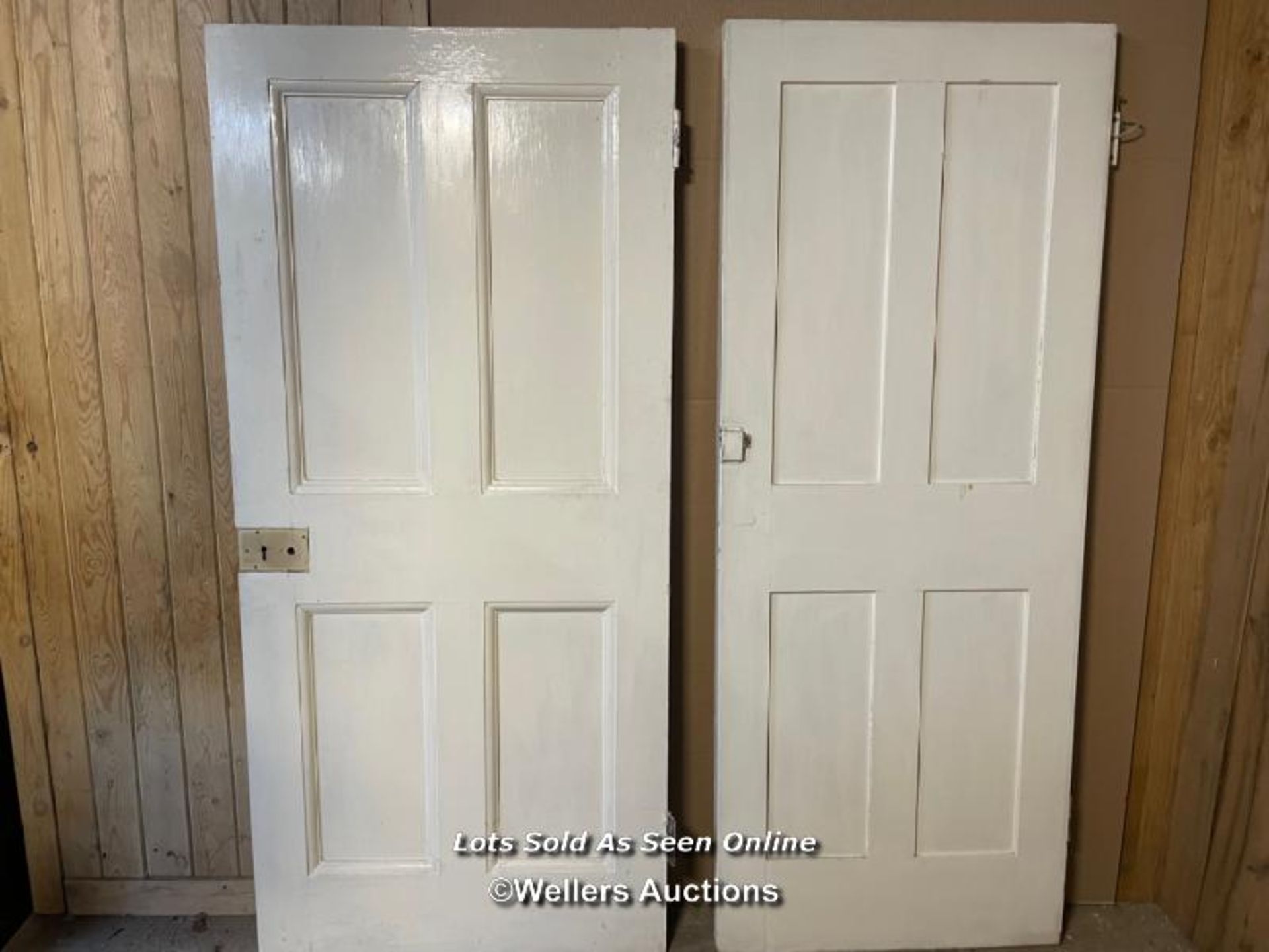 2 pine interior doors 75.5cm x 165cm x 3.5cm and 67cm x 169cm x 3cm