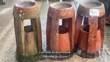 SET OF 3X TORPEDO CHIMNEY POTS, 63CM (H) X 30CM (DIA)