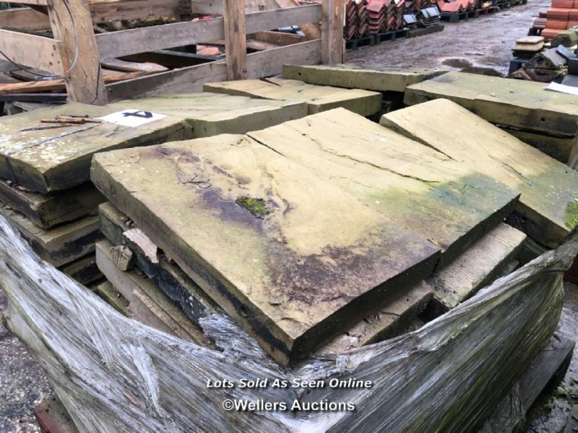 PALLET OF APPROX. 88X PIECES OF RIVER FLAGSTONES, SIMILAR STYLE TO YORK STONE - Image 3 of 3