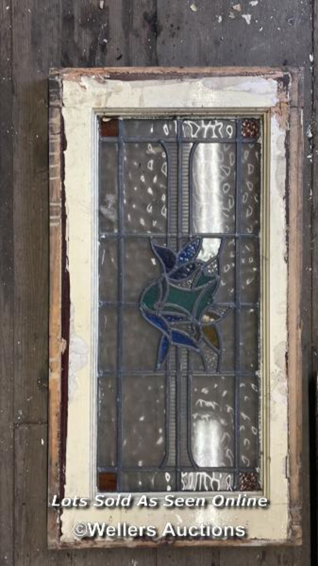 10X VARIOUS STAINED GLASS WINDOWS IN WOODEN FRAMES, 85CM (H) X 55CM (W), FOR RESTORATION - Image 2 of 6