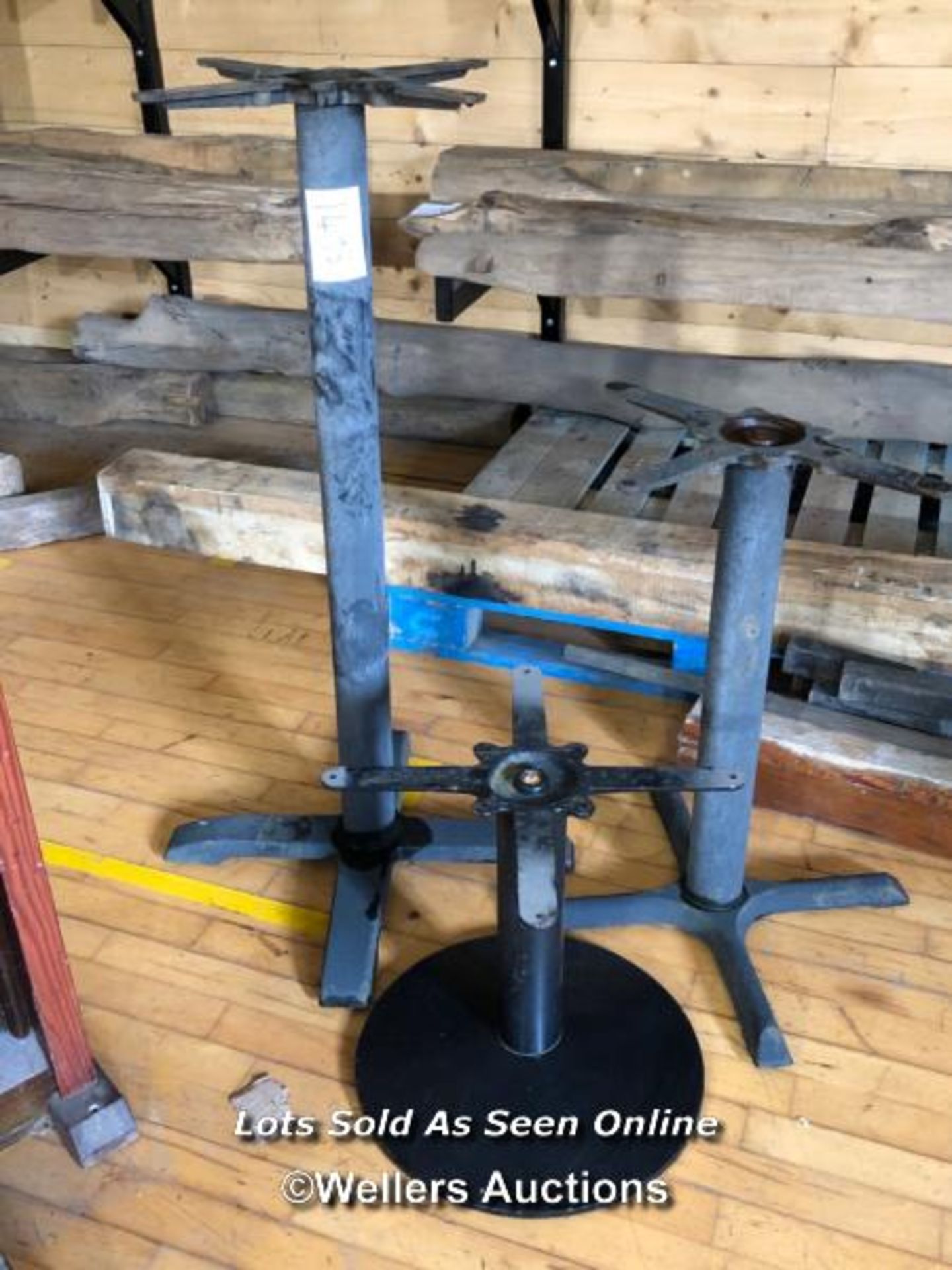 3X METAL PUB TABLE SUPPORTS, VARIOUS SIZES, LARGEST 109CM (H)
