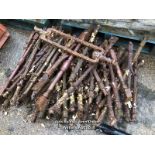 LARGE SELECTION OF MOSTLY MATCHING VICTORIAN CAST IRON BALUSTRADE SPINDLES, APPROX. 82CM (L)