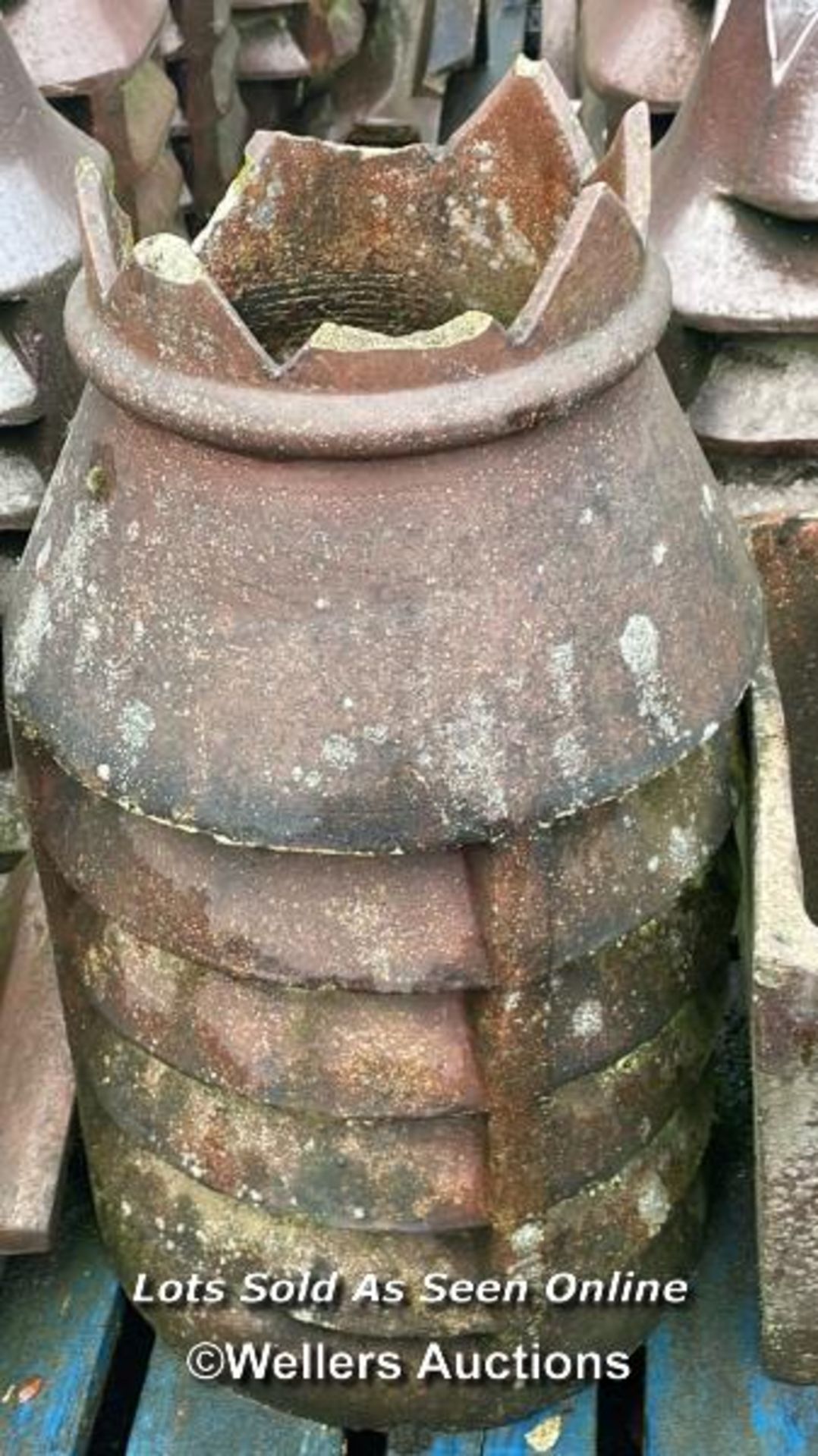 6X ASSORTED CHIMNEY POTS, INCL. SALT GLAZED, LARGEST 62CM (H) X 23CM (DIA) - Image 6 of 7