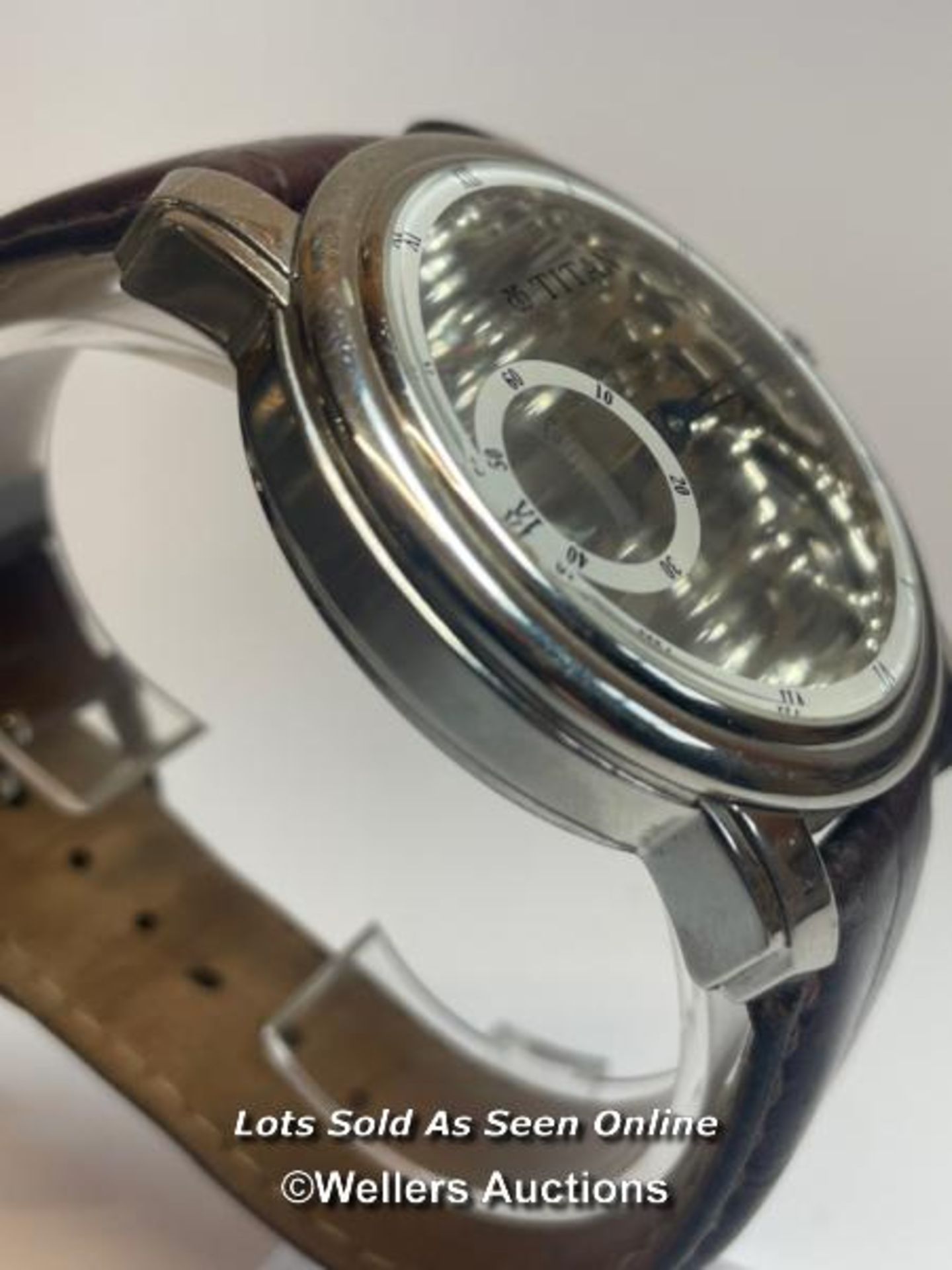 Titan stainless steel mechanical wristwatch no. 9277SAA, 5cm diameter - Image 5 of 10