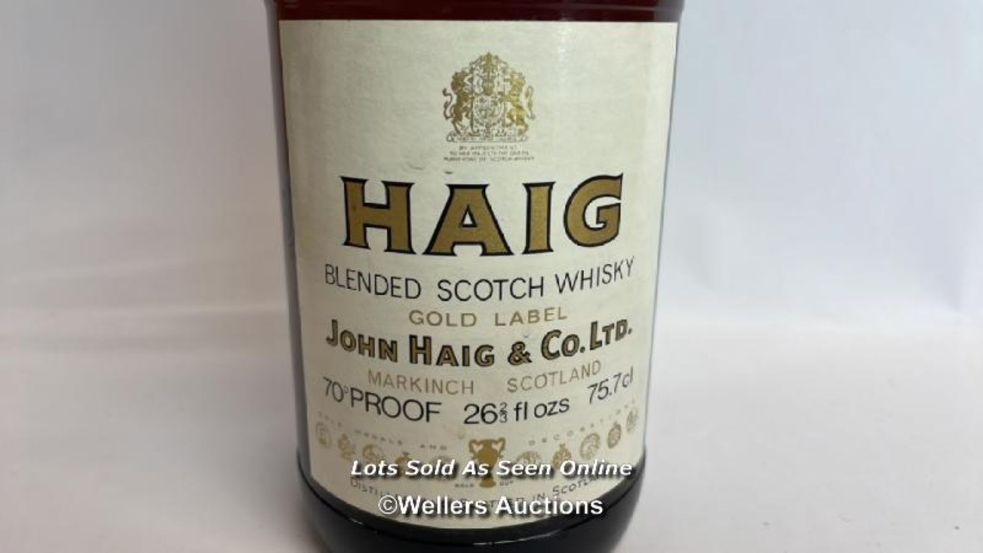 Haig Blended Scotch Whisky Gold Label, 70 Proof, 75.7cl / Please see images for fill level and - Image 3 of 10