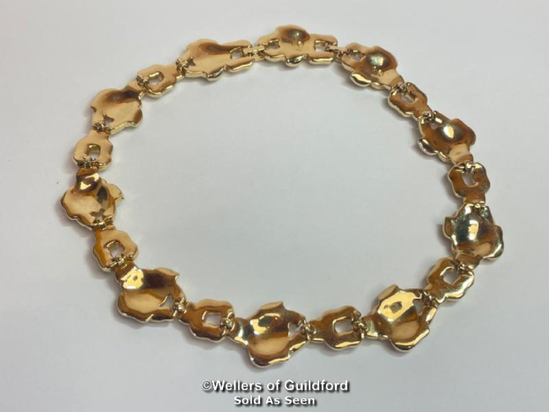 Swarovski crystal collar necklace in gold tone metal. Lenth 17"/ 44cm - Image 4 of 6