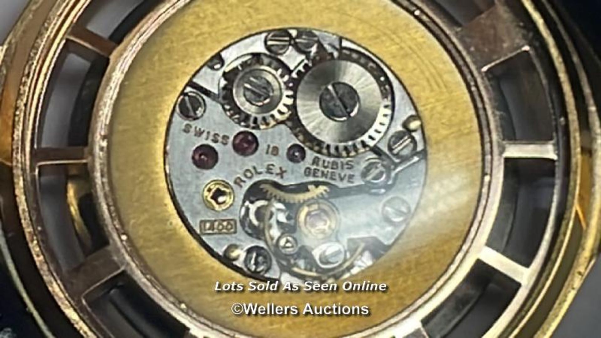 Rolex dial and movement cal 1400, re-cased into a gents wristwatch and comes presented in a - Bild 7 aus 18