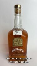 1913 Jack Daniels Tennesse Whiskey Gold Medal, 75cl, 43% vol / Please see images for fill level