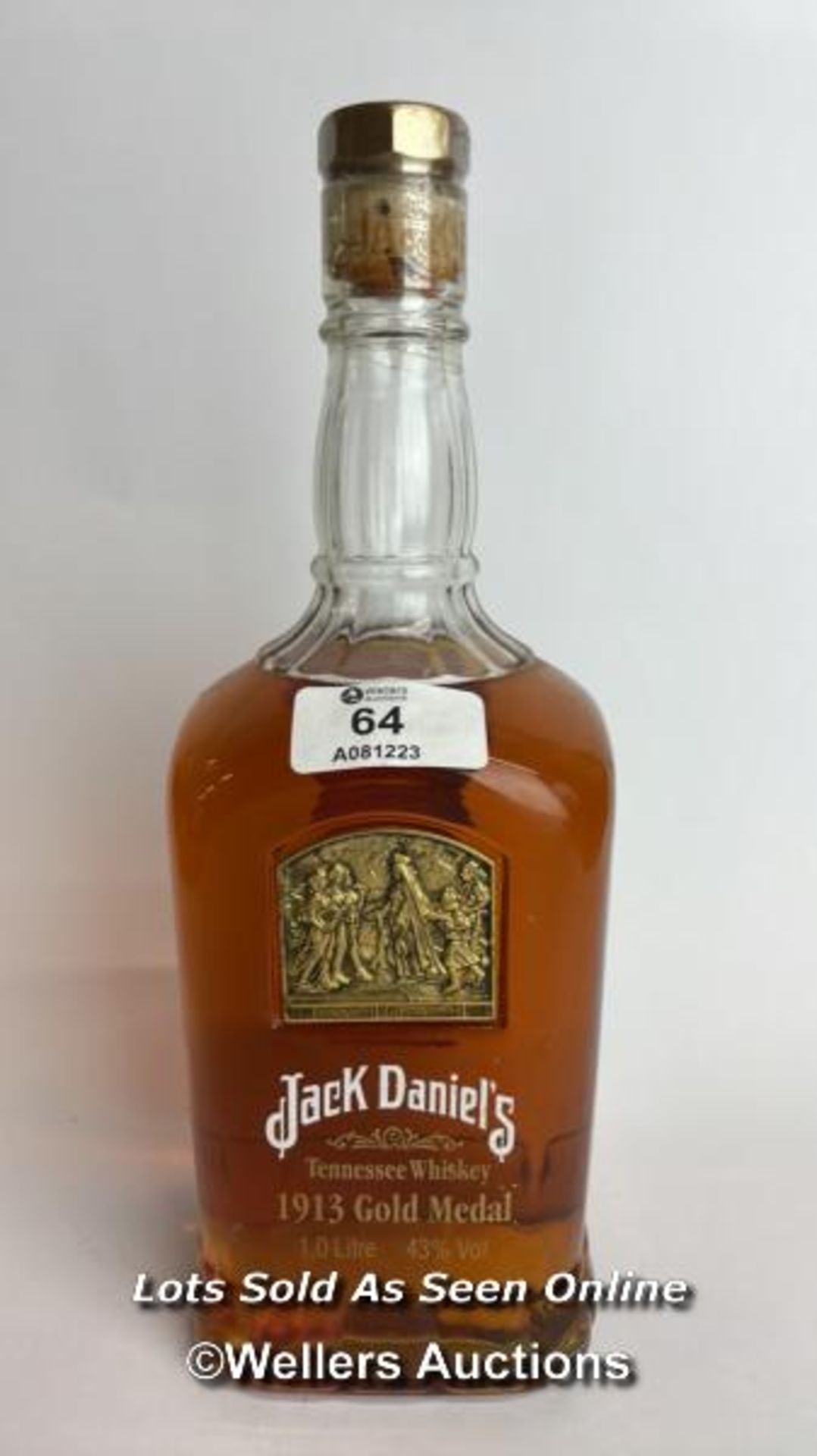 1913 Jack Daniels Tennesse Whiskey Gold Medal, 75cl, 43% vol / Please see images for fill level