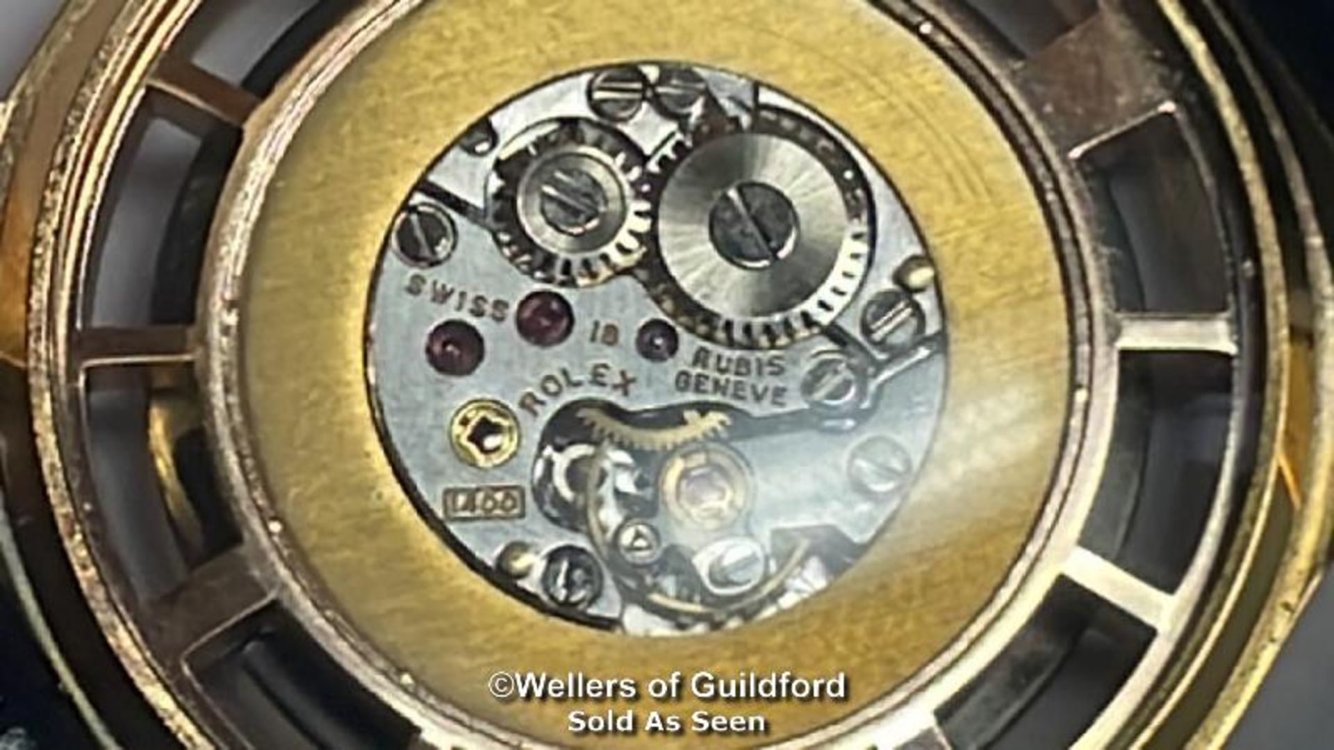 Rolex dial and movement cal 1400, re-cased into a gents wristwatch and comes presented in a - Bild 8 aus 18